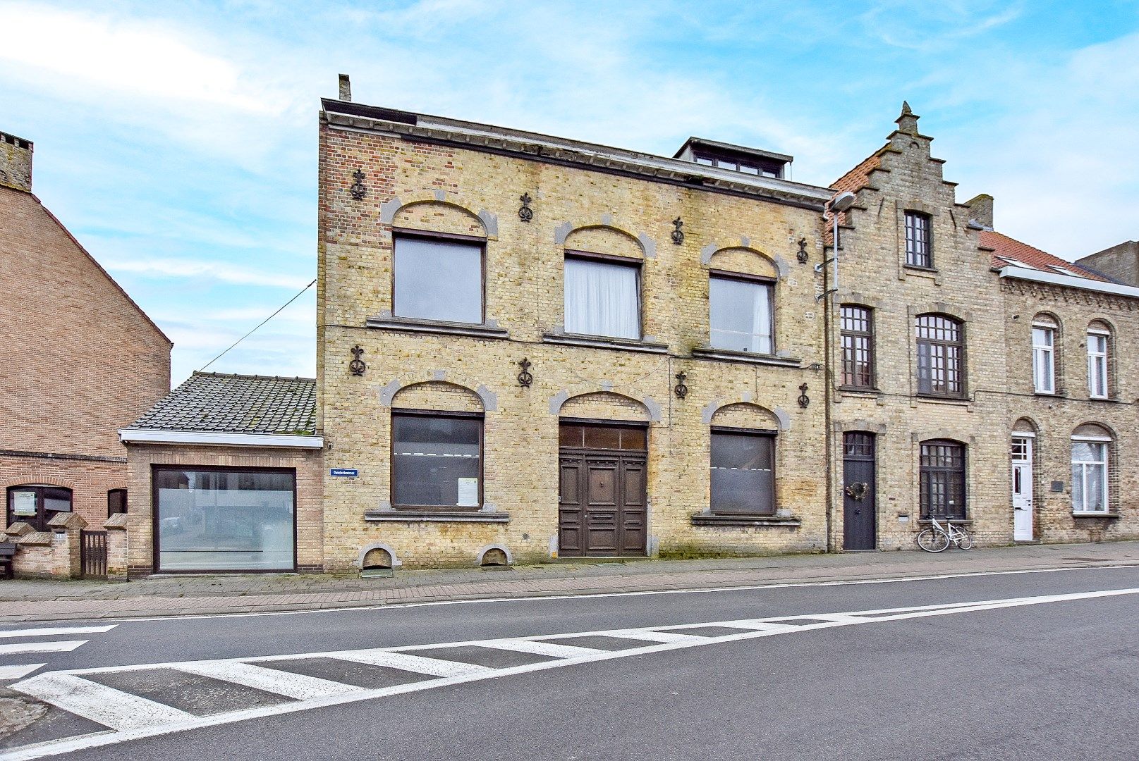 2 naastliggende woningen te koop hartje Veurne! foto 5