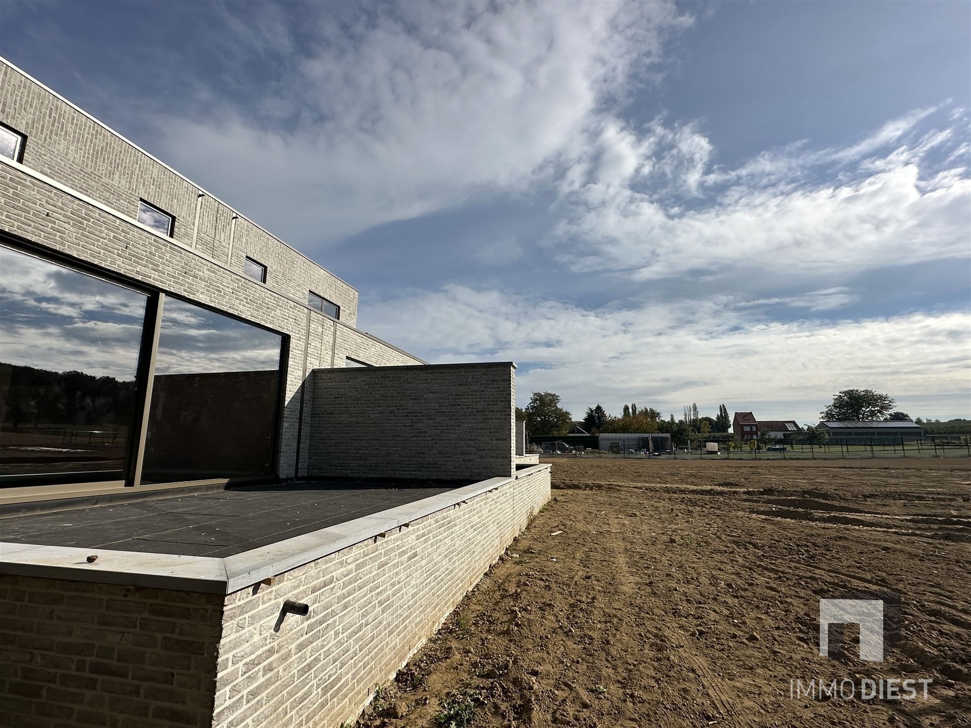 Luxueus wonen met zicht op velden in Bekkevoort foto 13