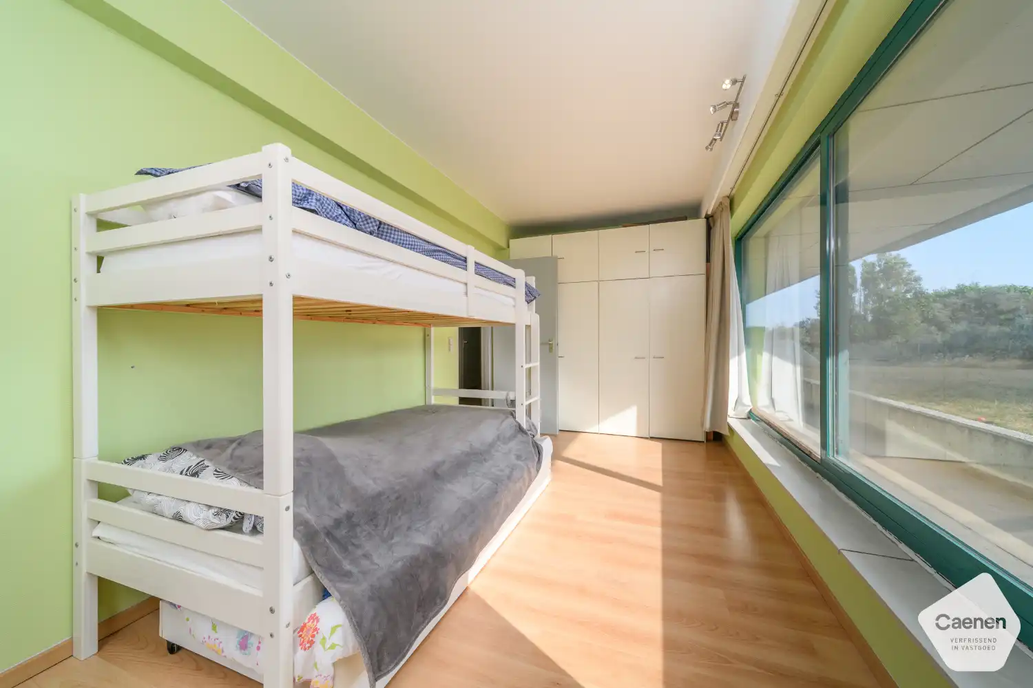 Uniek gelegen hoekappartement aan de duinen, vlak bij zee! foto 9