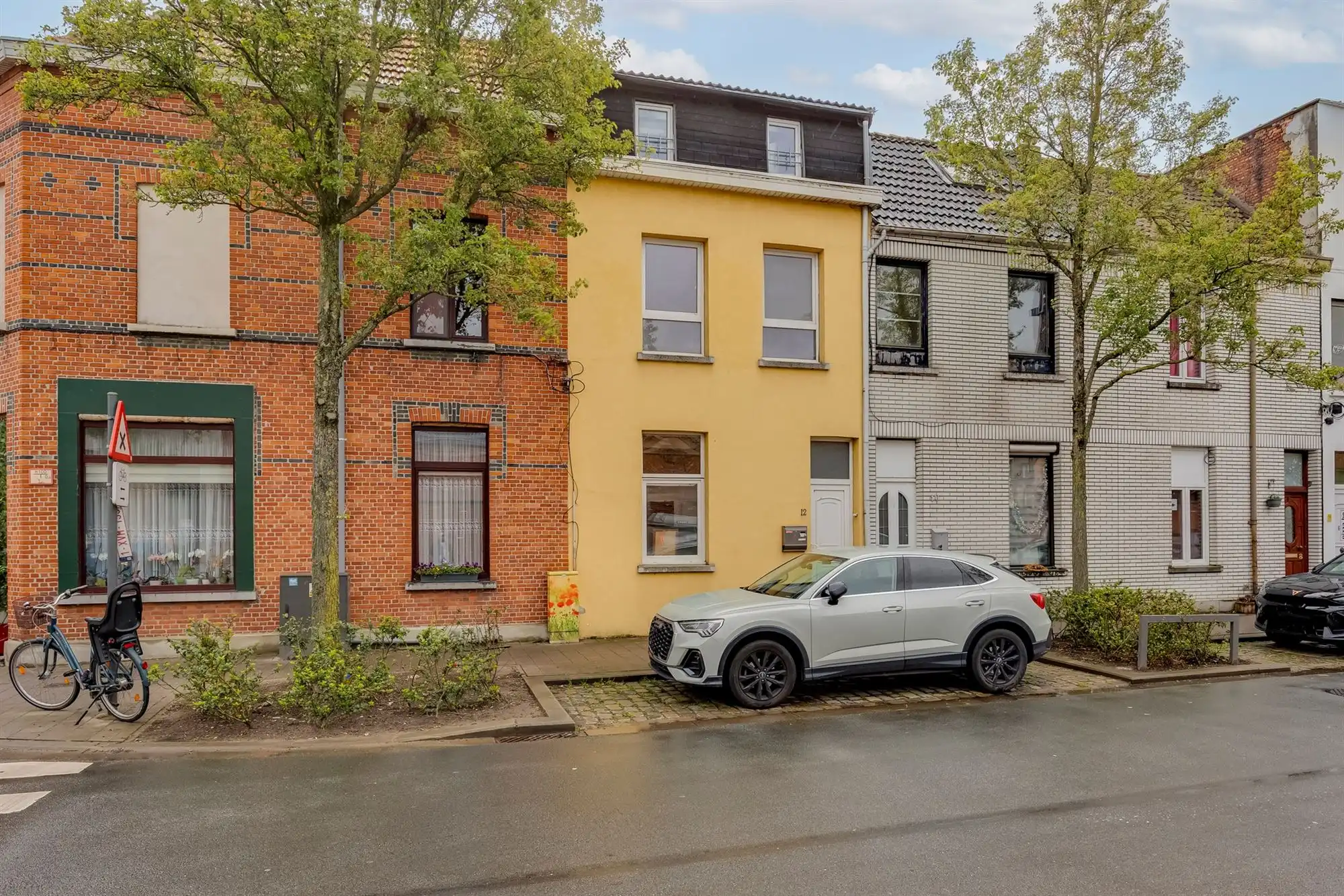 Hoofdfoto van de publicatie: Te renoveren woning met 3 slaapkamers op centrale locatie