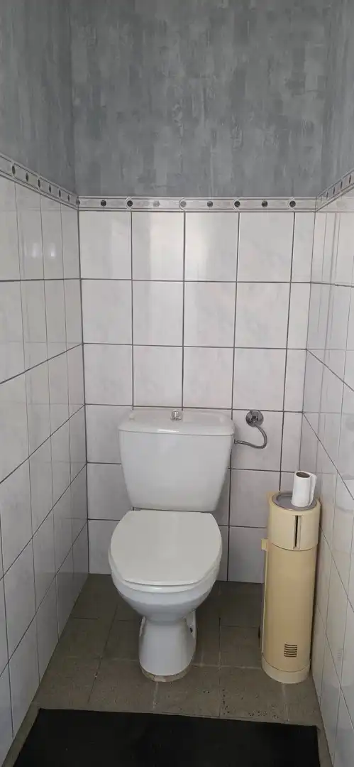 Gunstig gelegen goed onderhouden hoevewoning foto 24