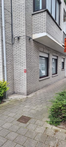 Zeer goed onderhouden gelijkvloers appartement foto 6