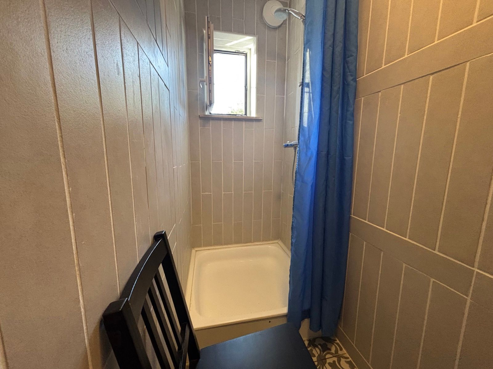 Studentenkamer in rustige straat!  foto 8