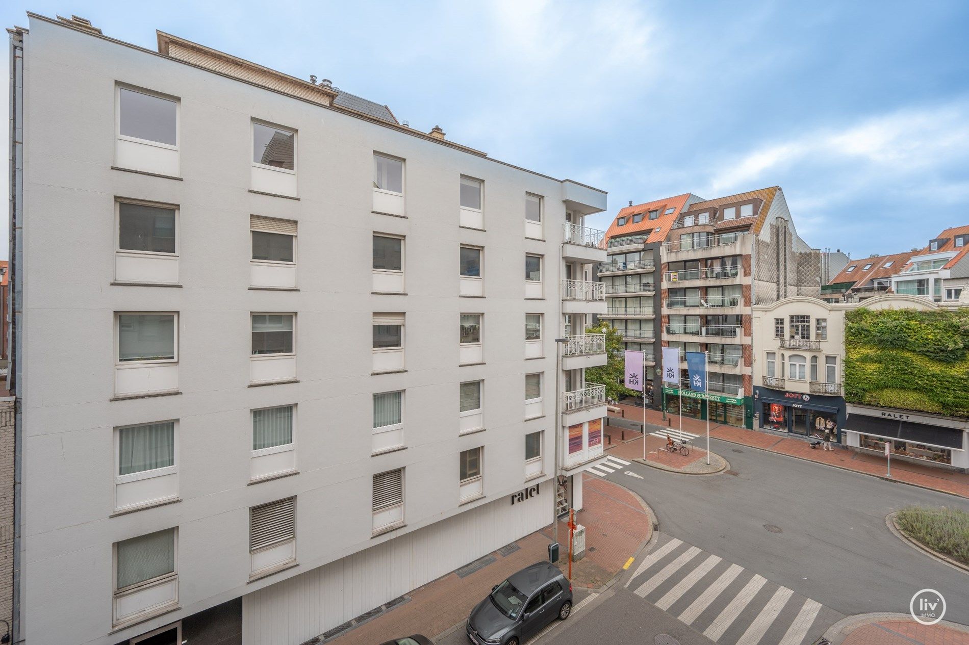  Modern gerenoveerd 1 slaapkamer appartement gelegen in de centrum van Knokke.  foto 5