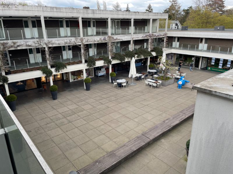 Ruim appartement met fijn uitzicht foto 19