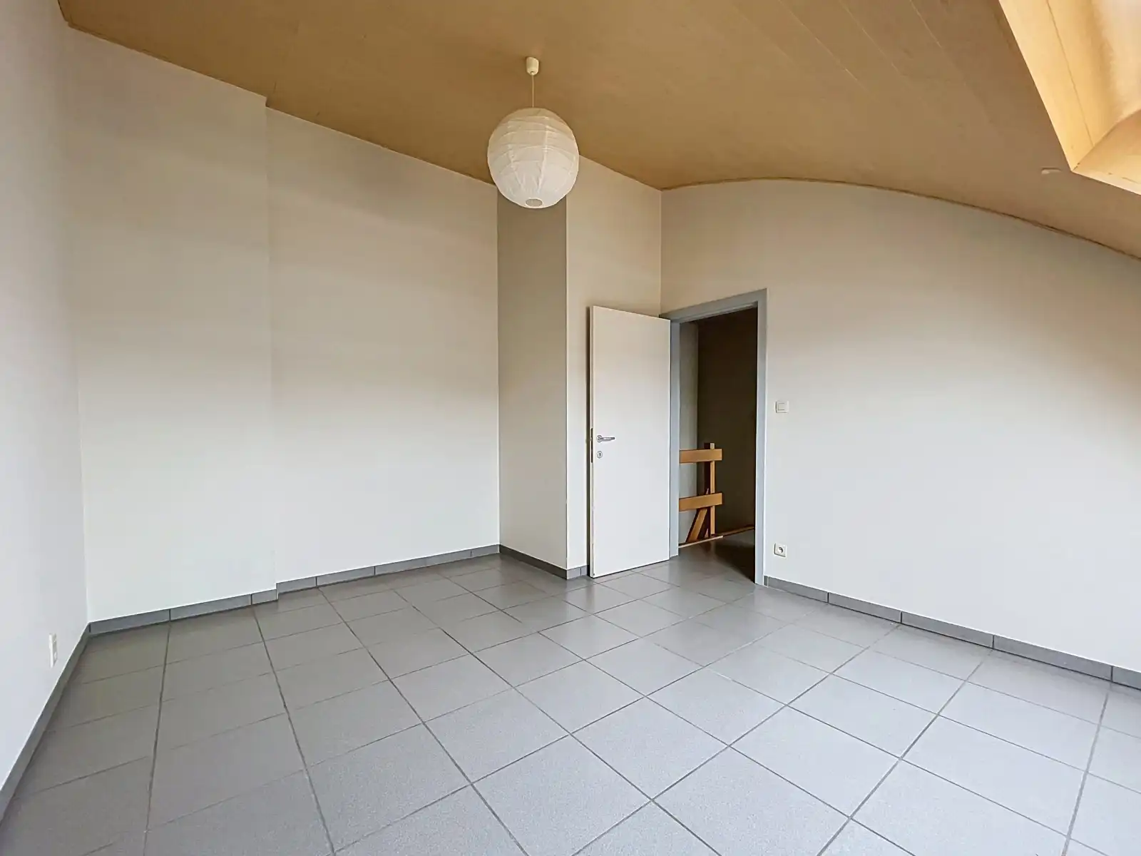 Ruim duplex appartement -  €995 + €50 vaste kosten foto 18