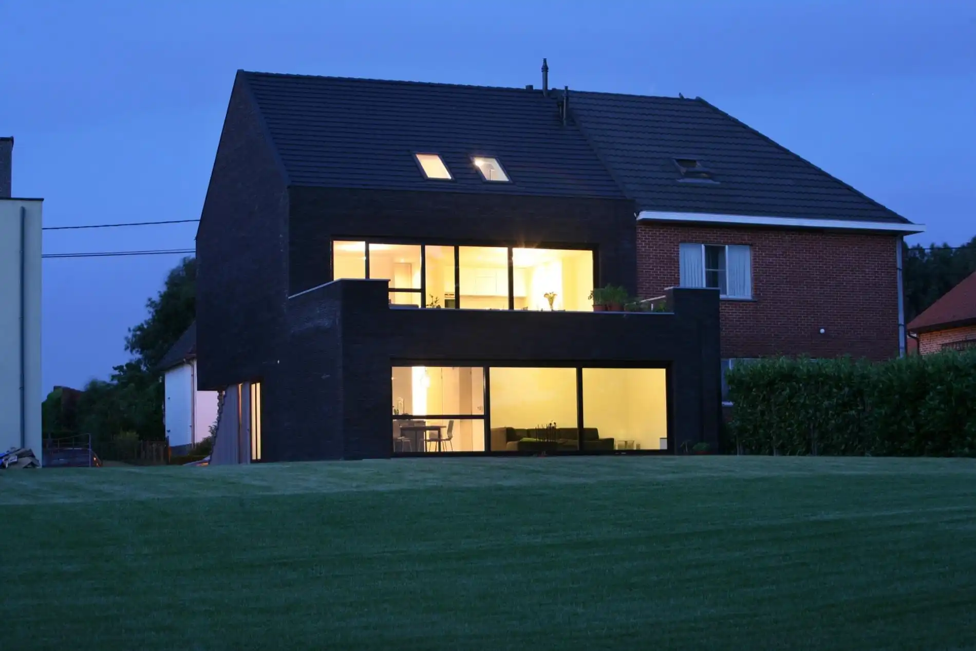 Knap ingerichte duplex - 125 m² - met bureel, 2 slpk, dressing, ruim terras met prachtig en uniek zicht op de tuin en achterliggende groene omgeving.  foto 15