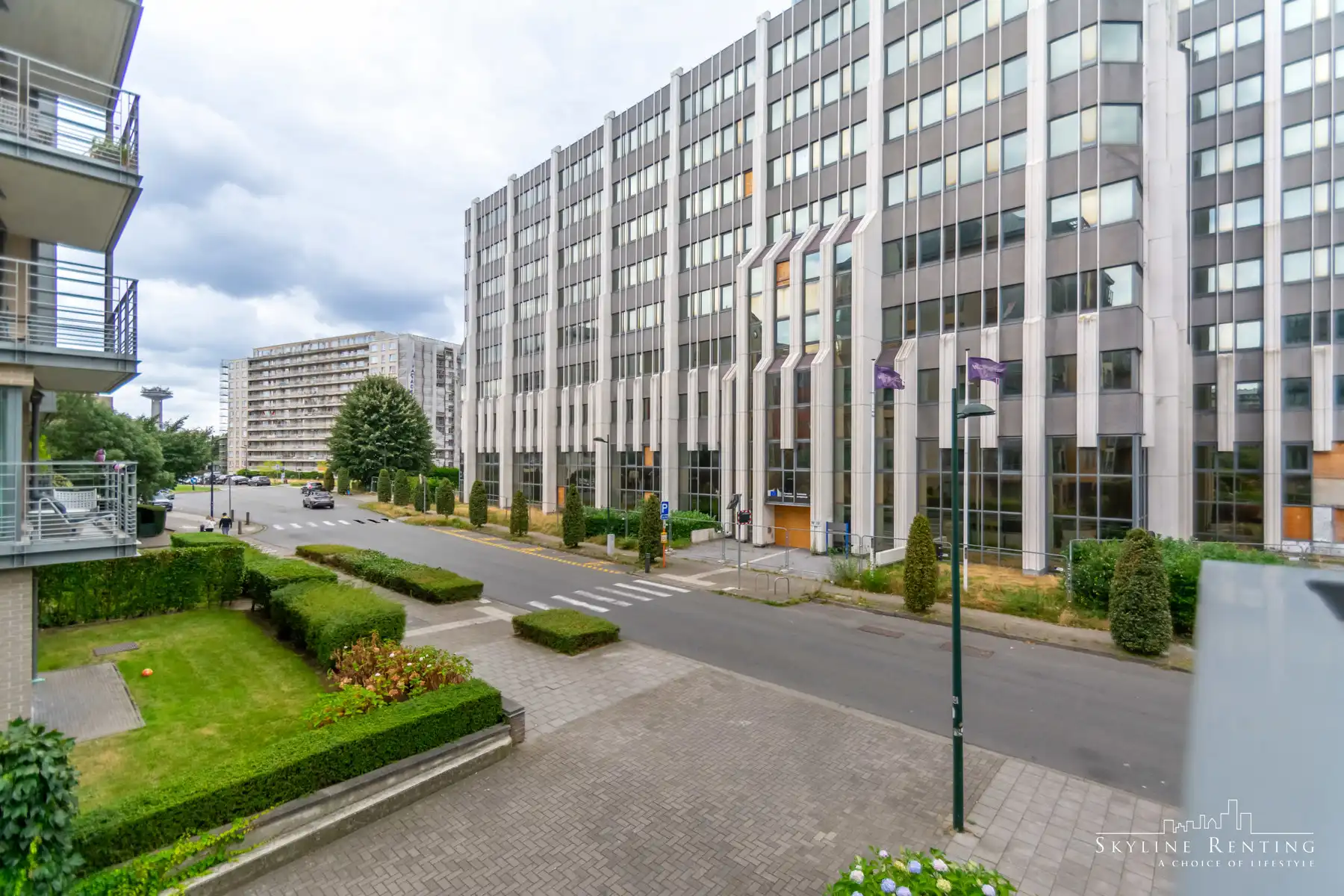 Prachtig ingericht app. 2 kamers + terras (NATO gebied) foto 6