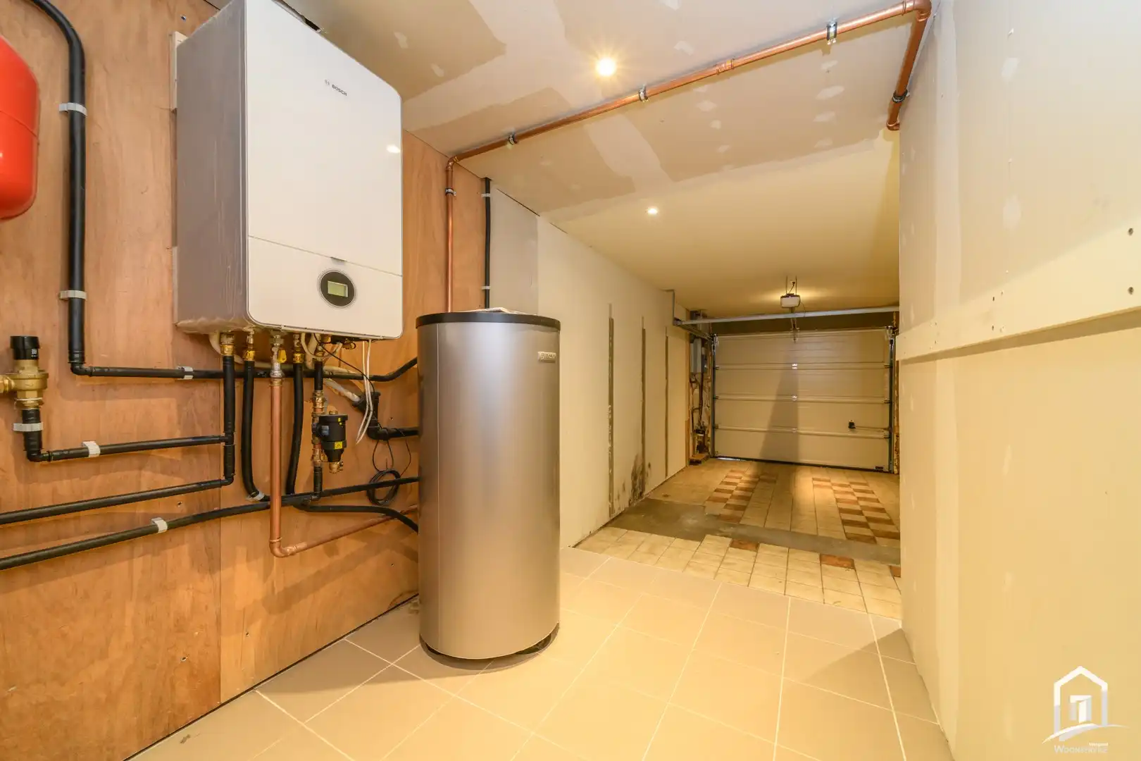 Ruime gezinswoning te Kerksken met 4 slaapkamers foto 12
