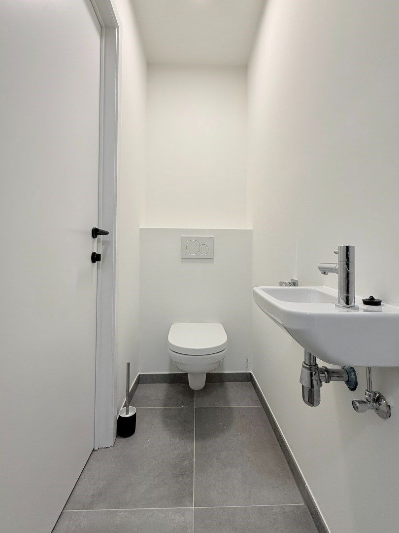 Instapklare kantoorruimte met topligging in Heverlee foto 8