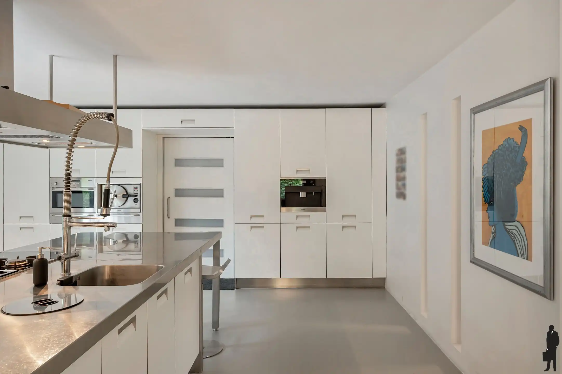 Moderne woning met 332m² bewoonbare oppervlakte foto 39