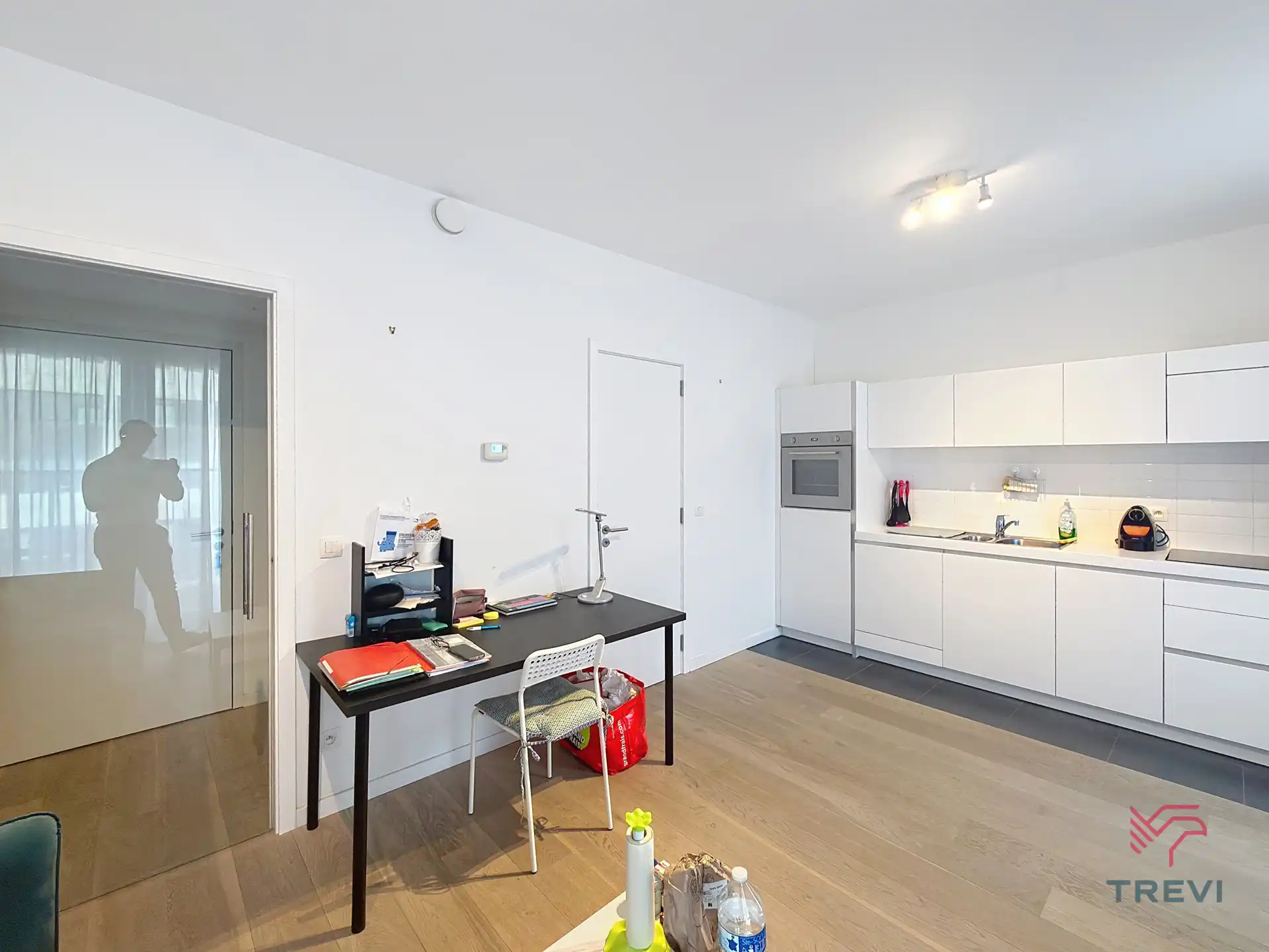 STUDIO MET SLAAPHOEK IN DE EUROPESE WIJK ! foto 4