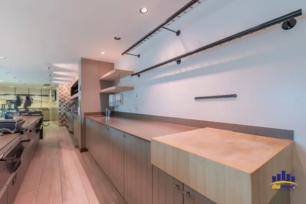 Succesvolle slagerij ter overname in Deinze – Slagerij De Gezelle foto 10