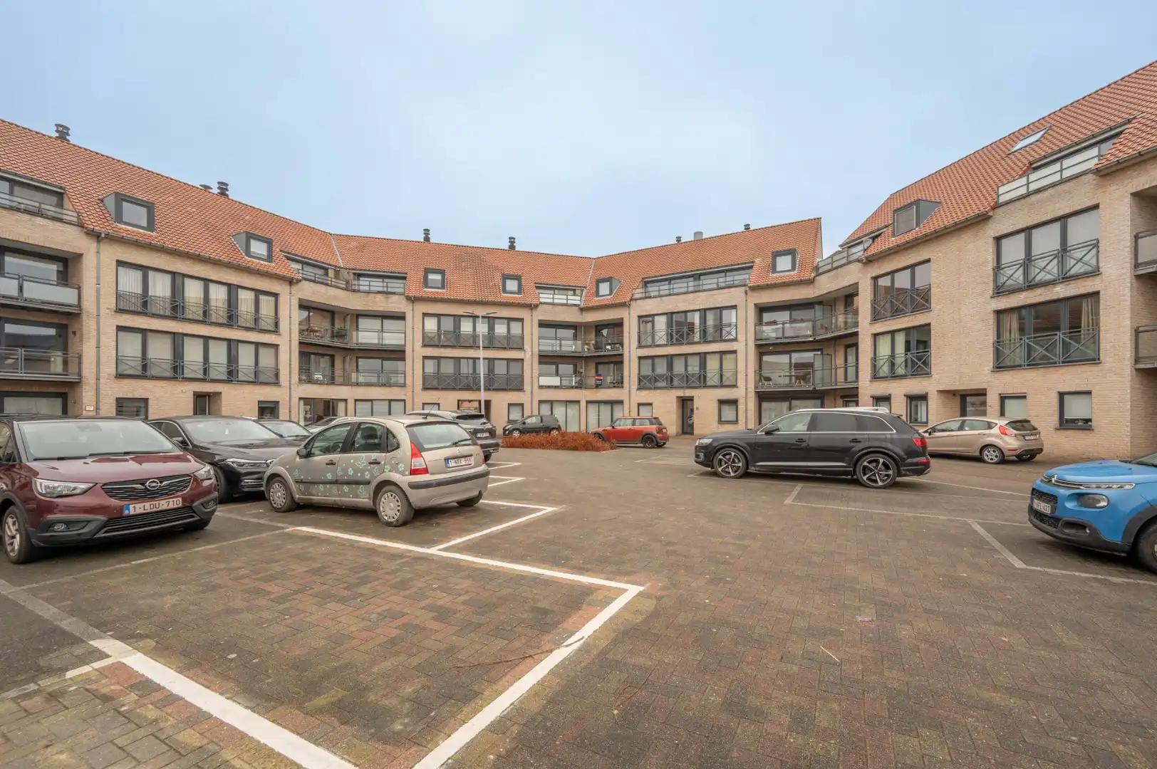Lichtrijk appartement met terras, rustig gelegen te Lisswege foto 16