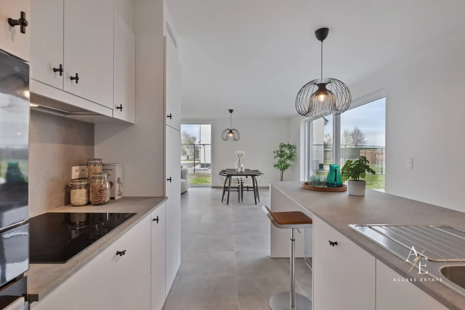 Energiezuinige halfopen woning met 3 slaapkamers en garage foto {{pictureIndex}}
