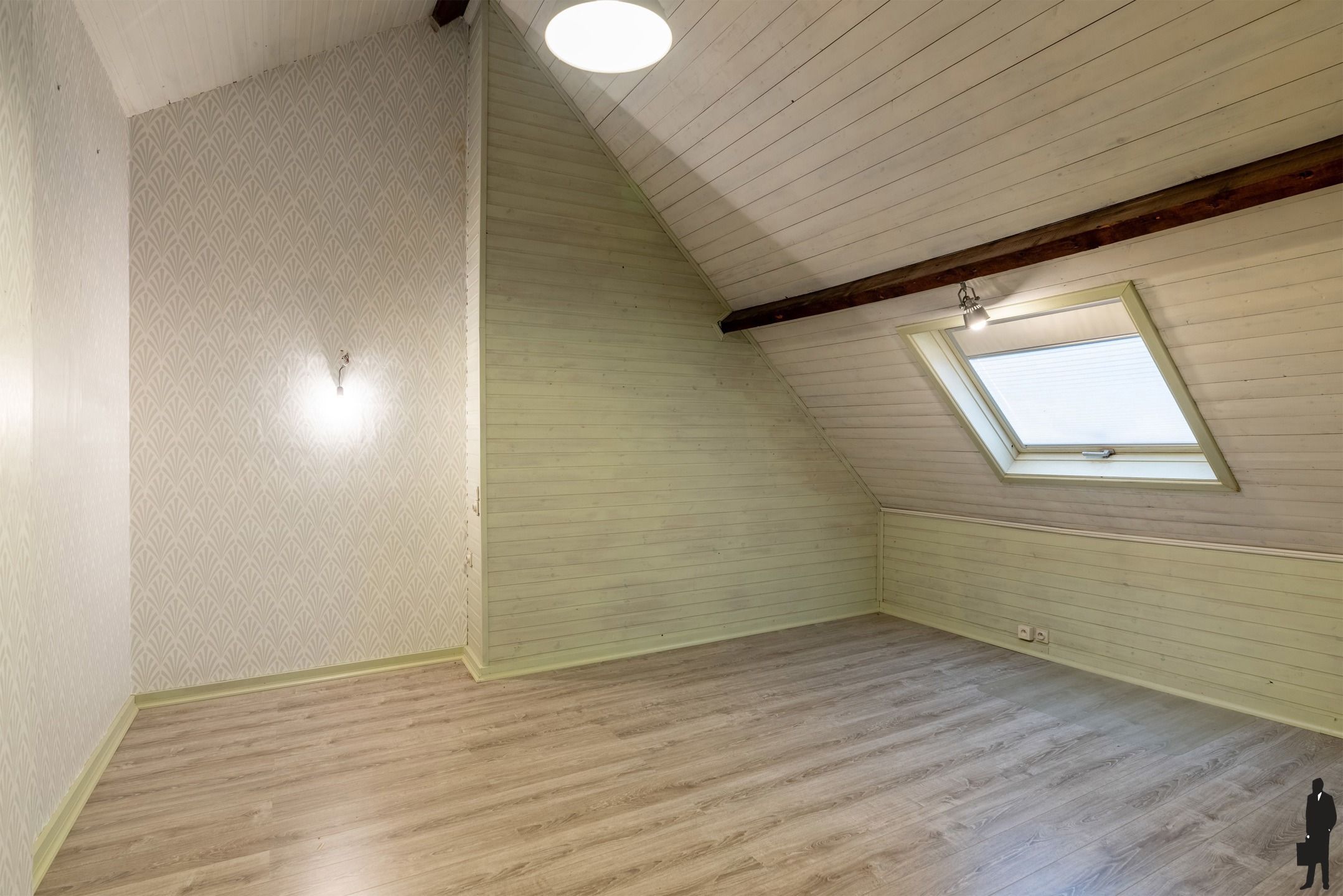 Uniek en imposant halfopen herenhuis met zuidtuin foto 22