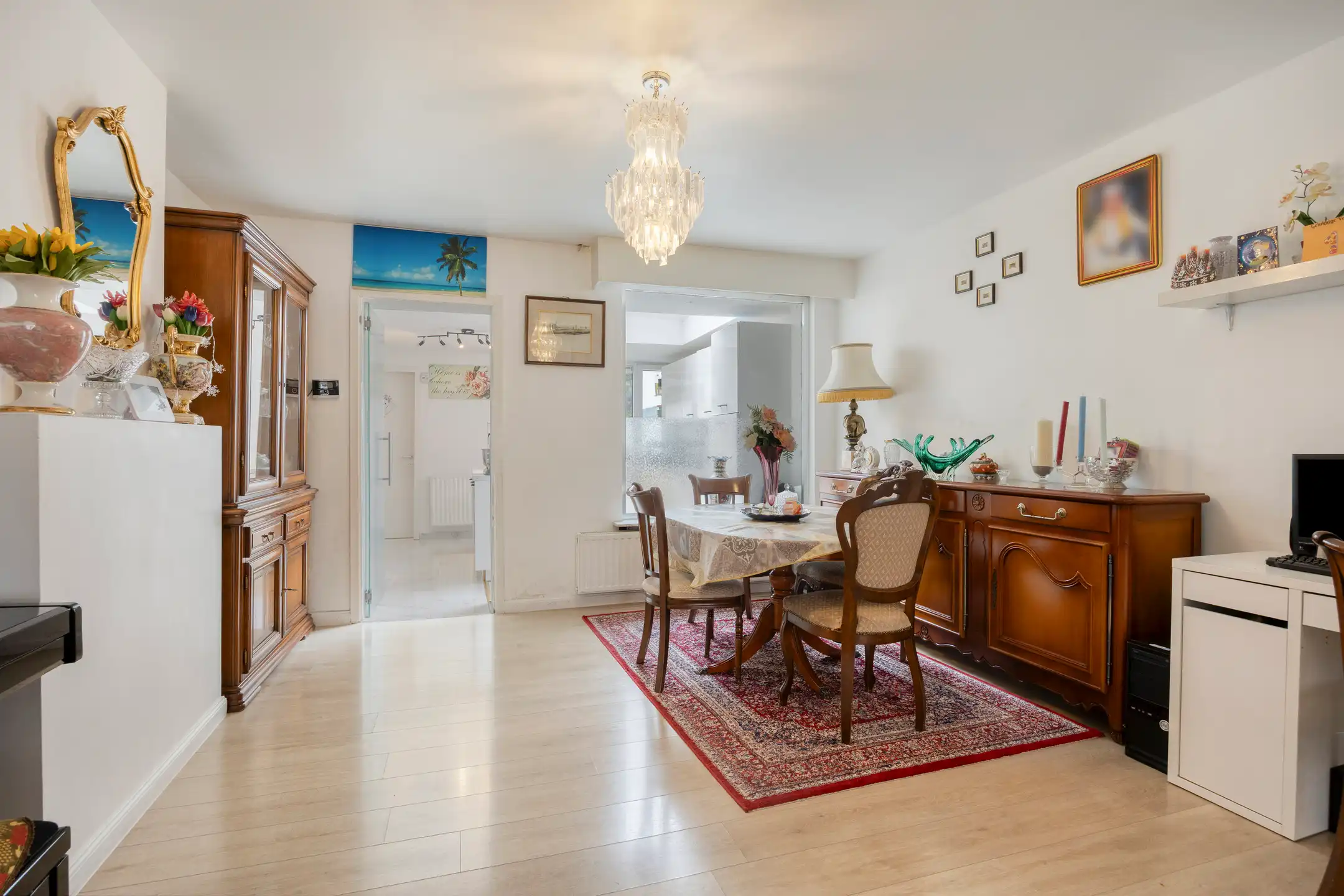 Gezellige instapklare woning op centrale locatie foto 4