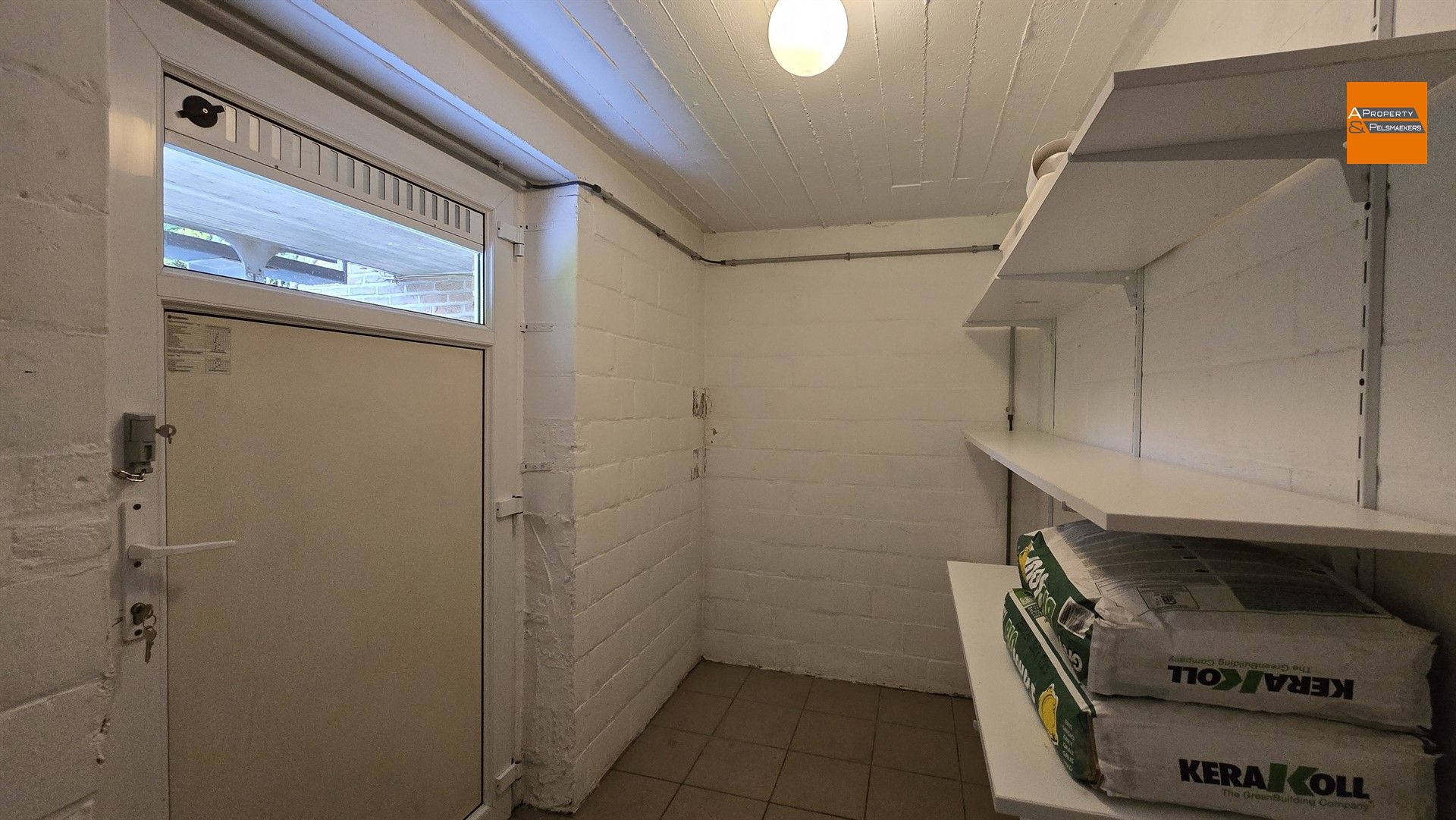 Ruime en instapklare bel-étagewoning met 7 slaapkamers en tuin op toplocatie in Kraainem foto 31