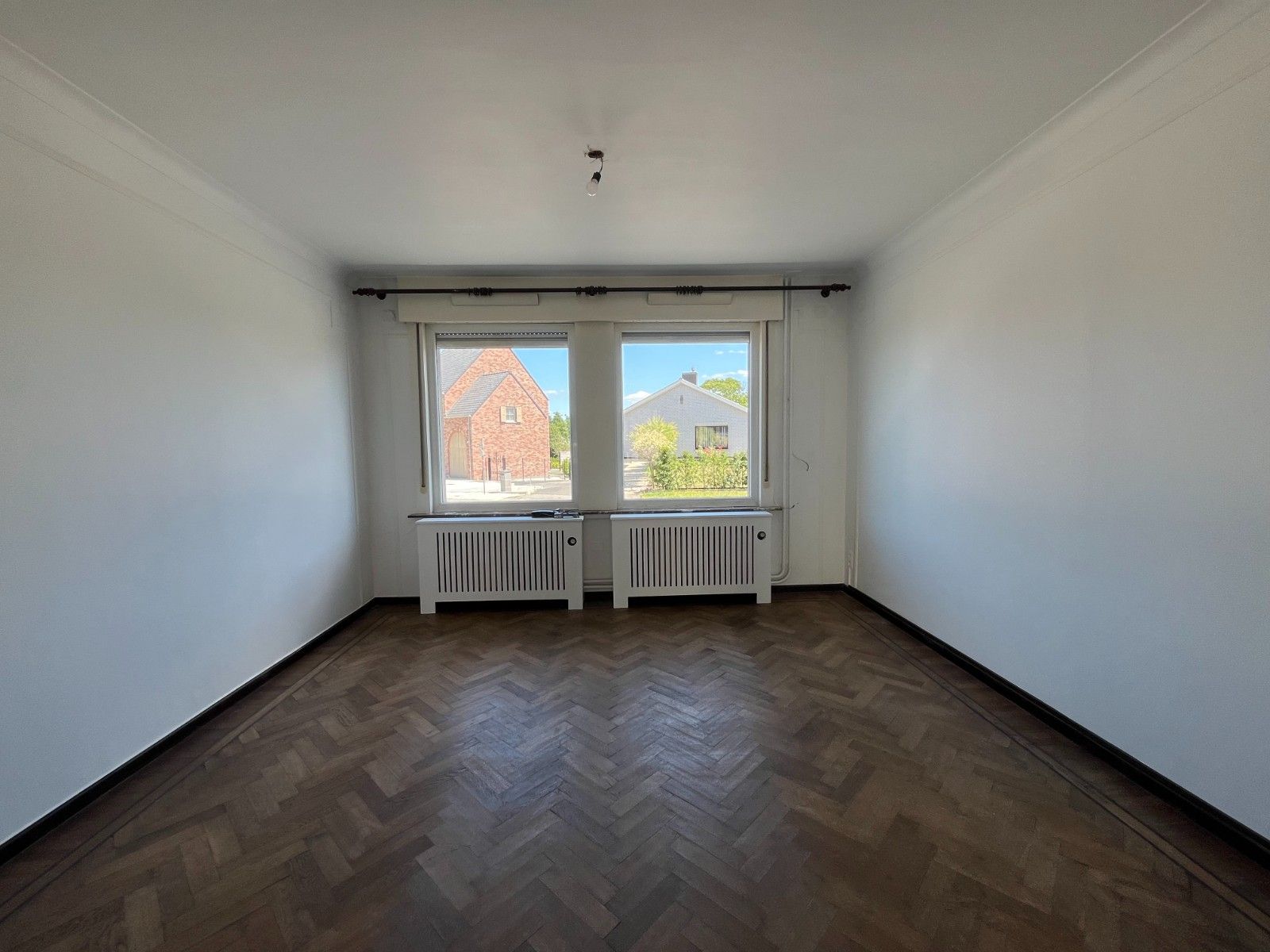 Te Huur: Karaktervolle, gerenoveerde woning met 6 slaapkamers in Kruisem foto 35