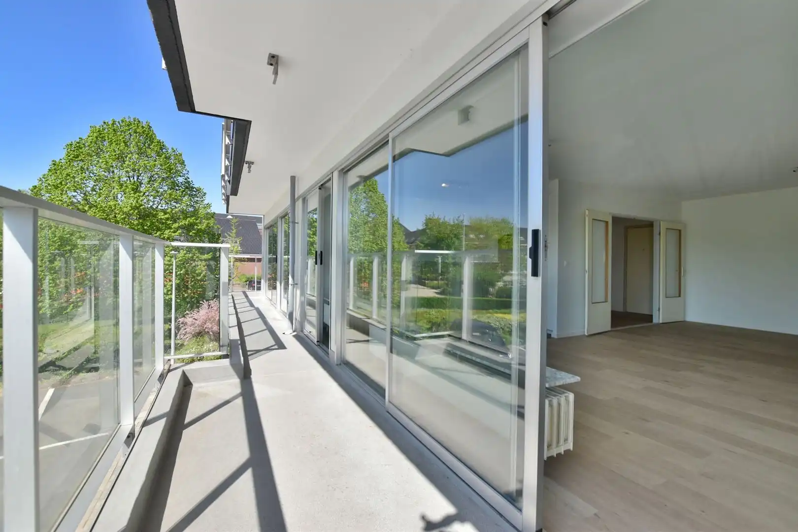 Stijlvol vernieuwd appartement met uniek zicht op de Brusselse Forten foto 11