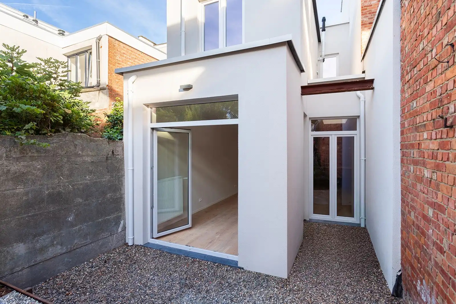 Woning met garage en tuin in oud-Berchem foto 10