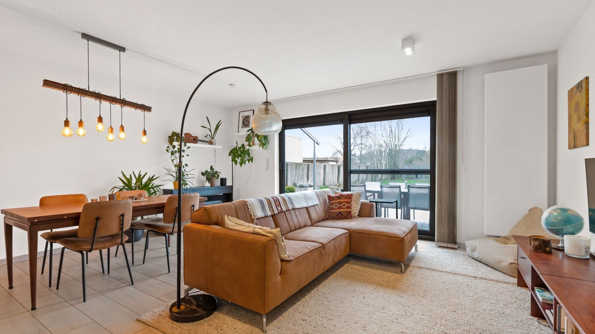 LINDEN appartement 2 slks + garage foto {{pictureIndex}}