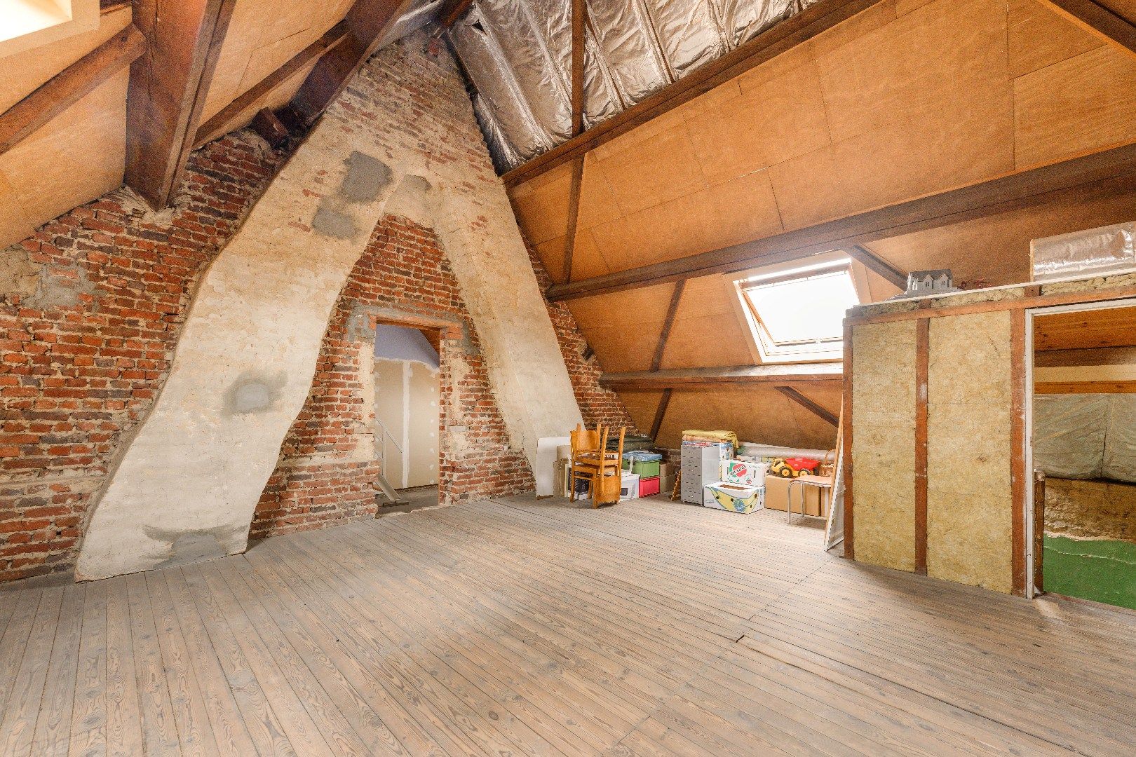AUTHENTIEKE INTERBELLUM WONING OP 705 m² MET GARAGE en TUIN  foto 21