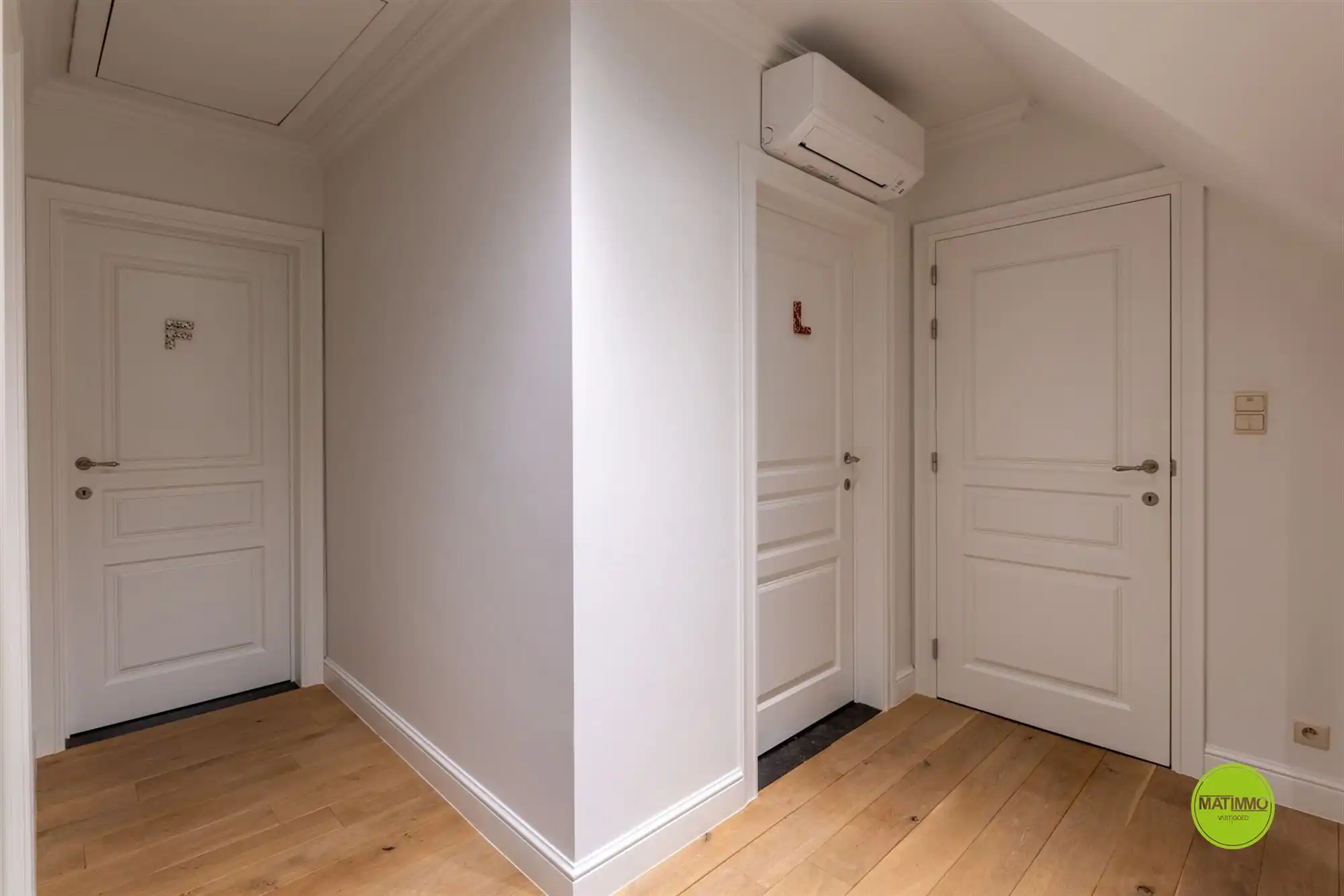 Ruime, energiezuinige gezinswoning met zwembad in Laakdal foto 30