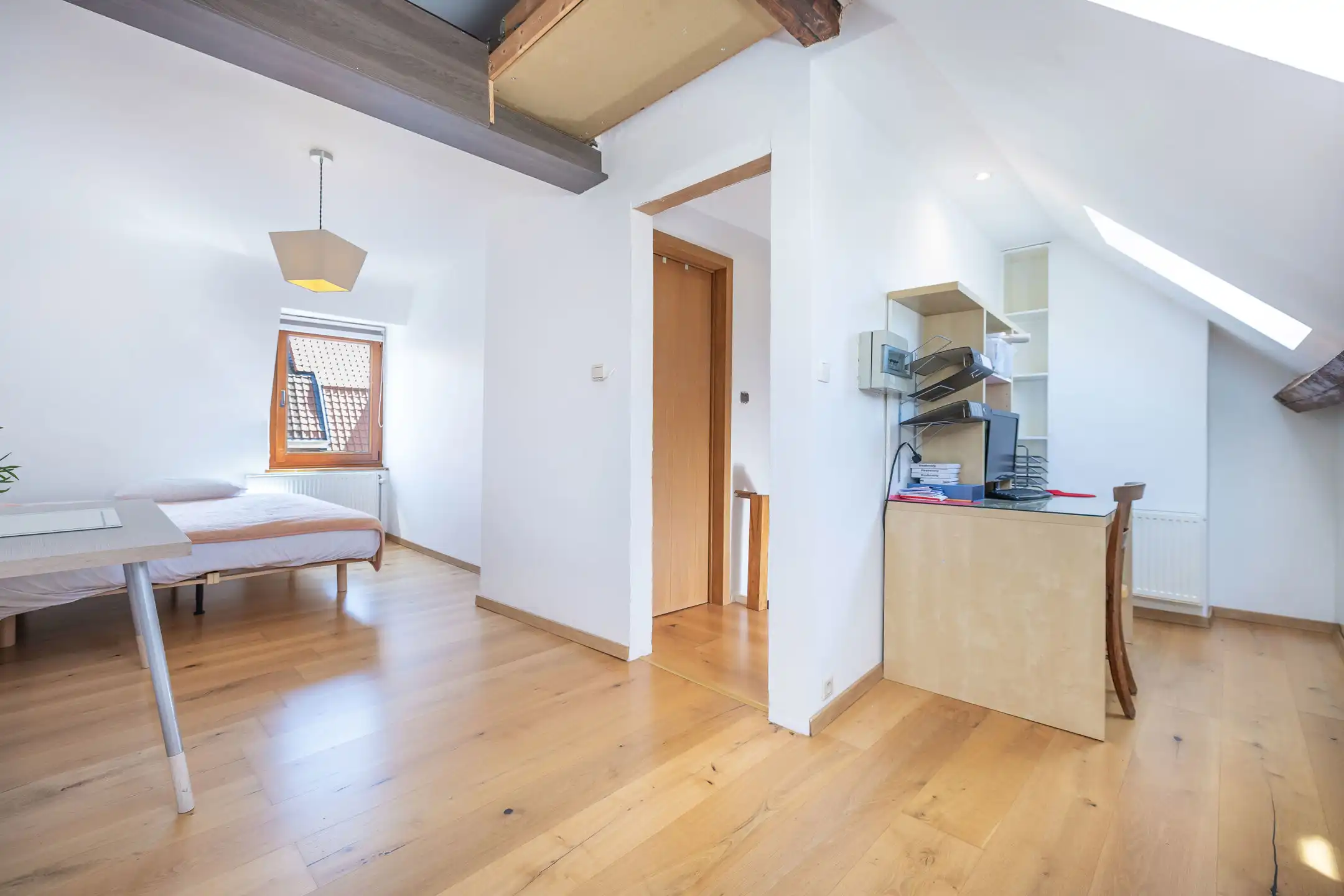 Charmant huis met 4 slaapkamers  foto 22