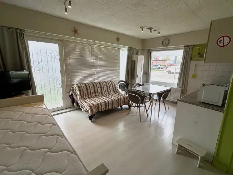 🌊 Gezellige studio te koop aan zee – Vosseslag, De Haan 🌿 foto 5