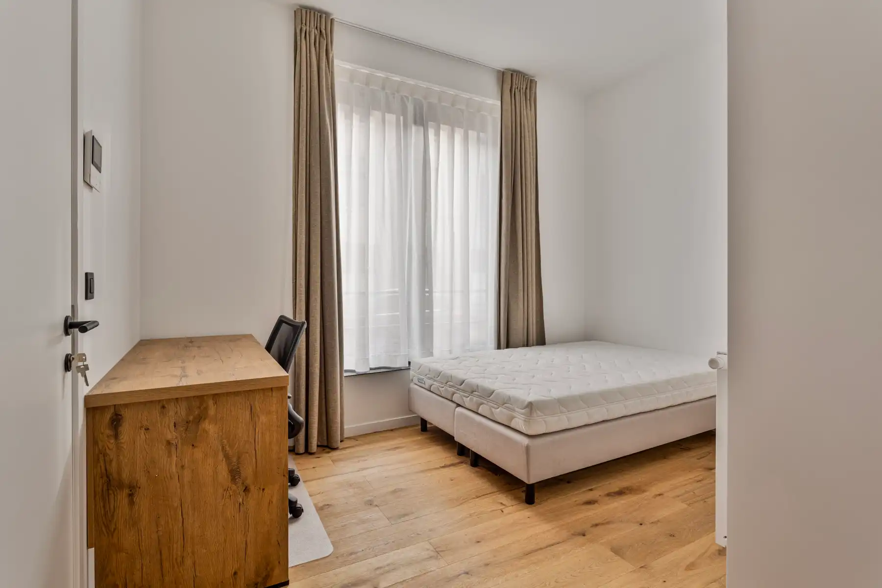 Studentenkamer eigen sanitair stadsrand Leuven!  foto {{pictureIndex}}