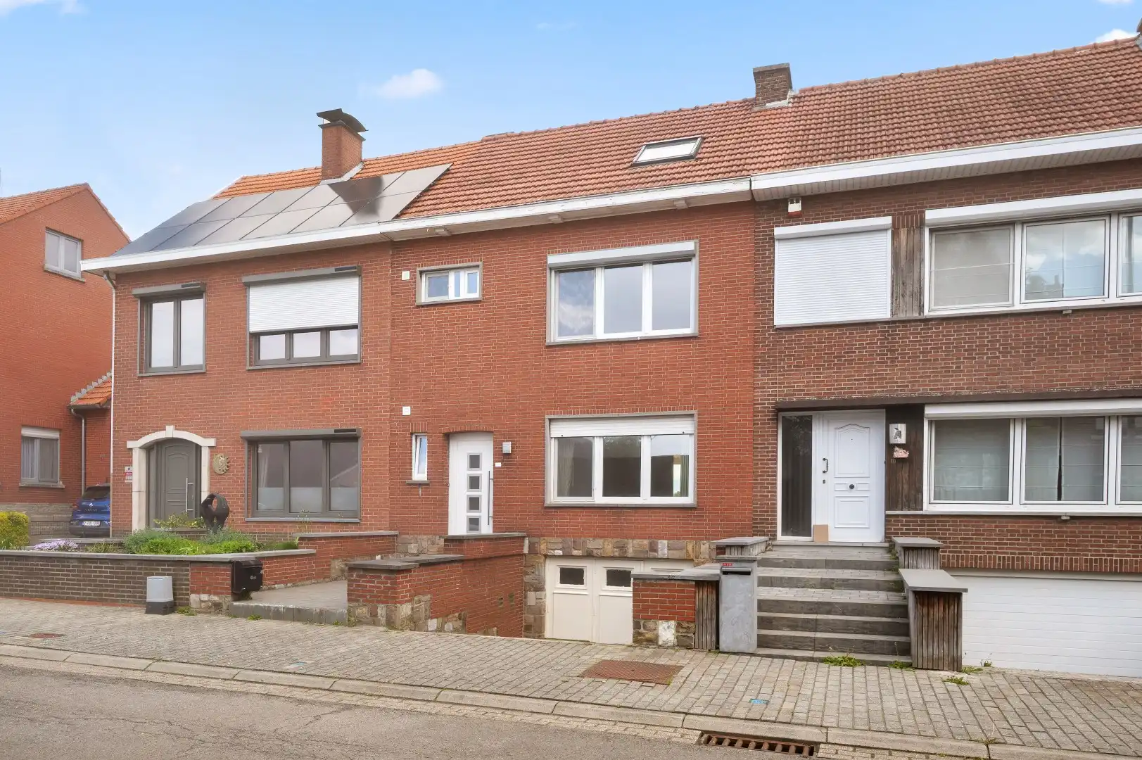 Instapklare rijwoning in een rustige straat te Tienen foto 3