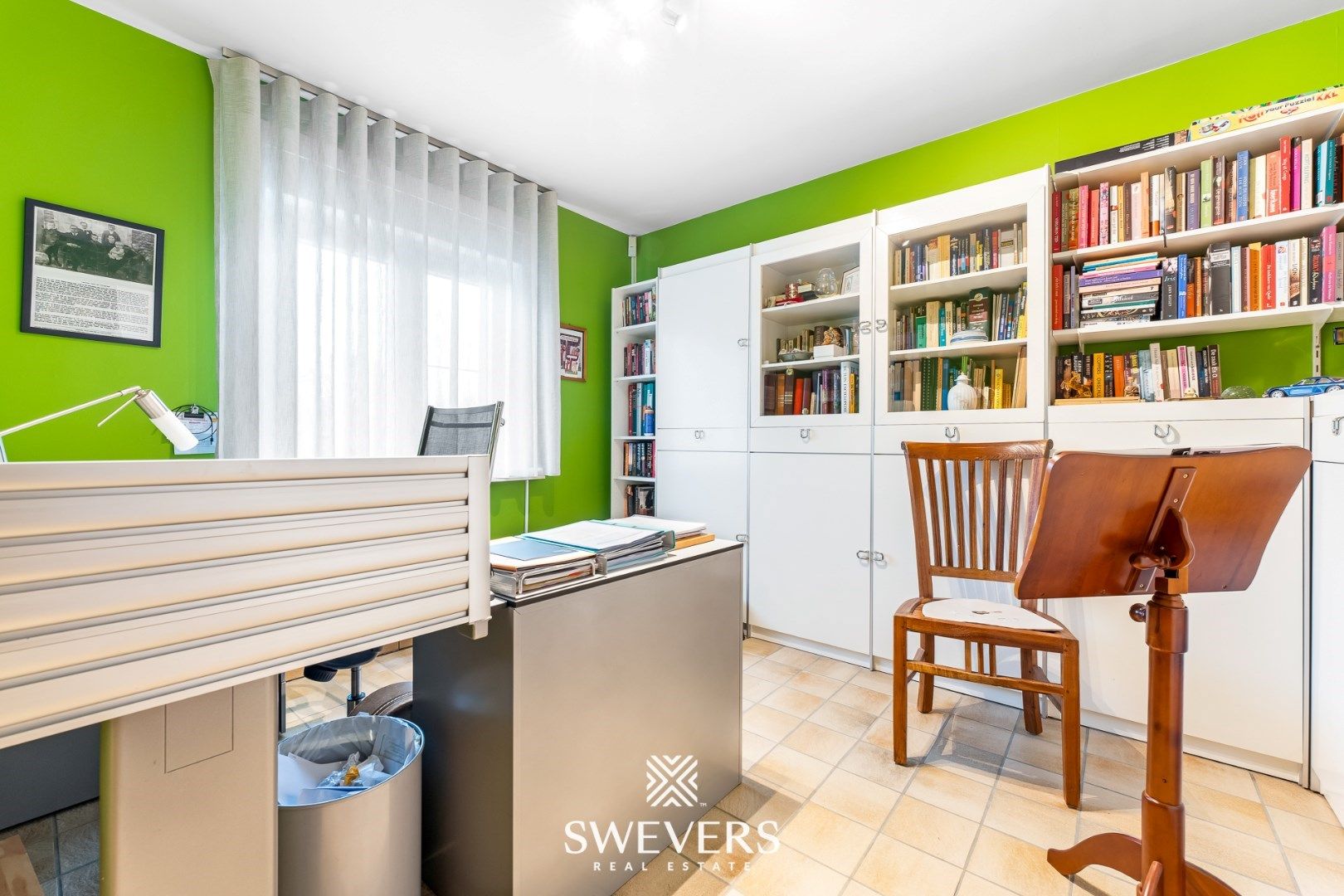 Instapklare, ruime en zeer verzorgde woning met 4 slaapkamers gelegen op een rustig perceel van 13a 66ca foto 15
