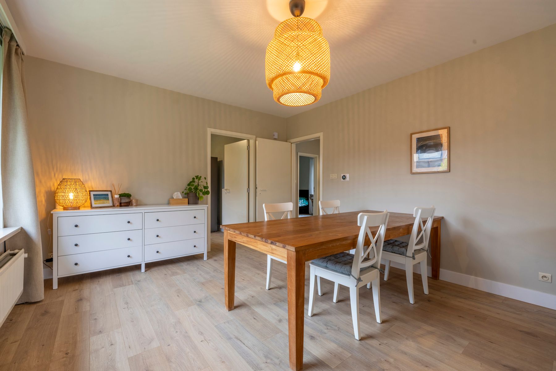 Bungalow met 3 slaapkamers, garage en tuin te koop! foto 10