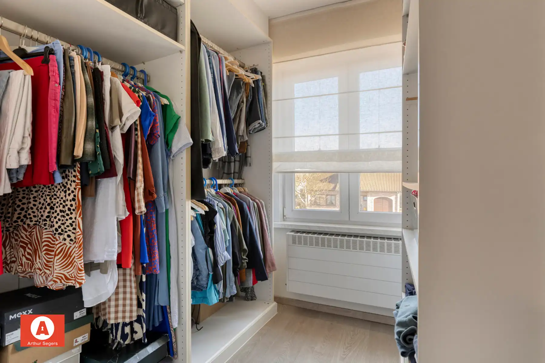 Elegante gezinswoning mét 4 slaapkamers in Lippelo. foto 25