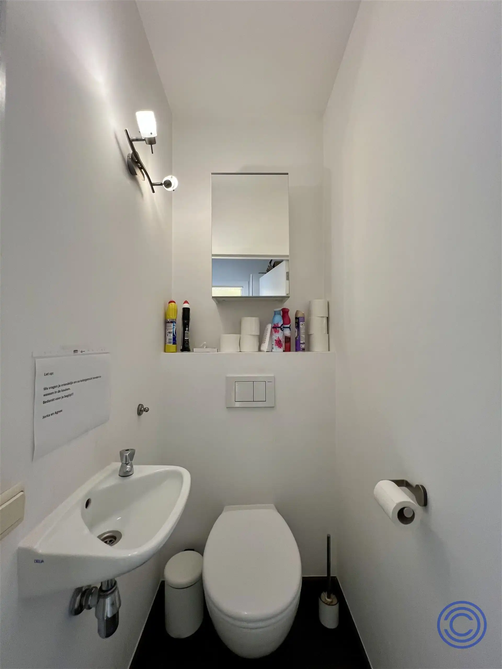 Perfect onderhouden, verhuurd kantoor met 5,4% netto rendement! foto 10