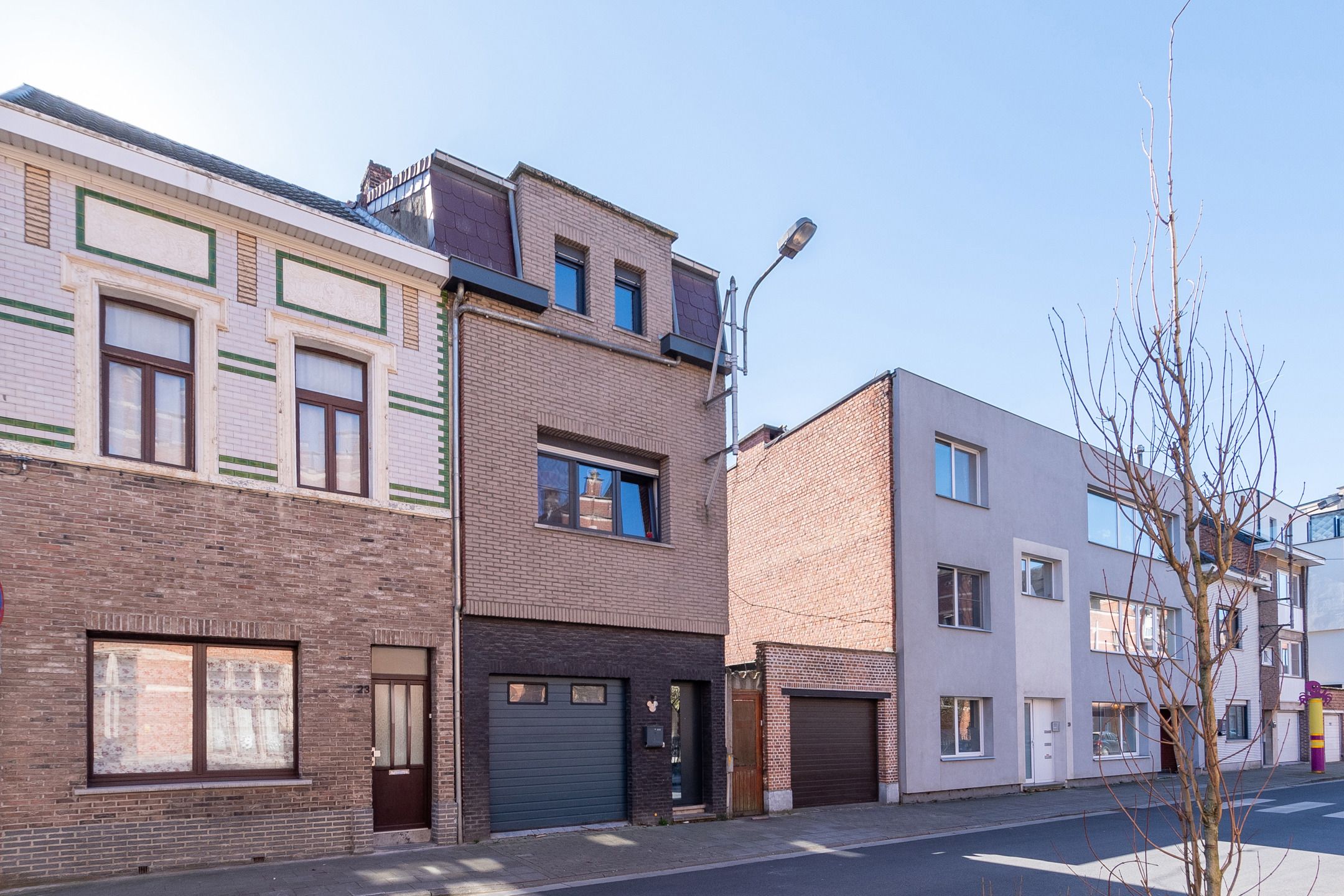 Instapklare starterswoning met garage op centrale locatie foto 19
