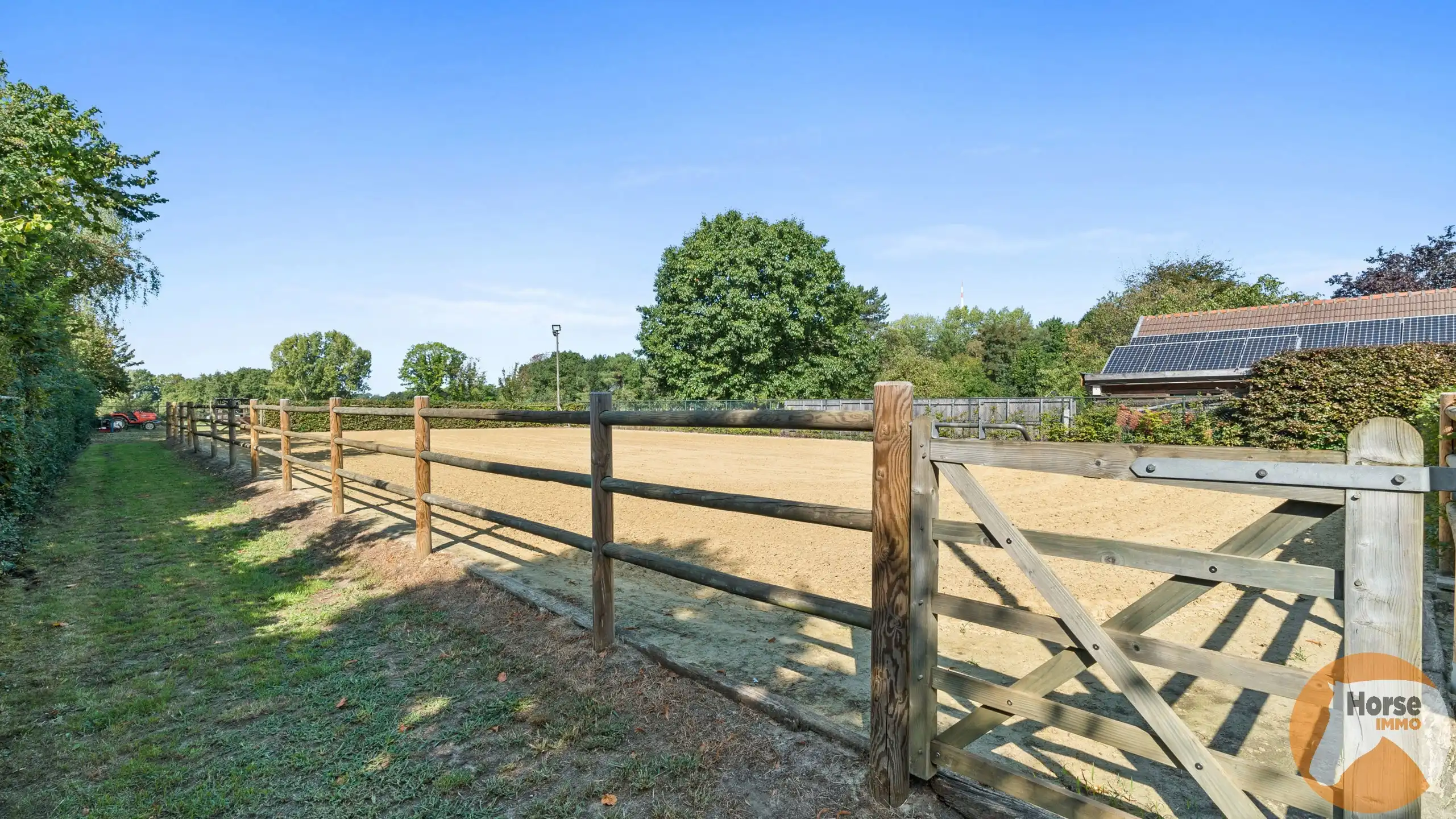 HAM - Langgevelhoeve met stallen, piste en weiland op 1ha5 foto 9