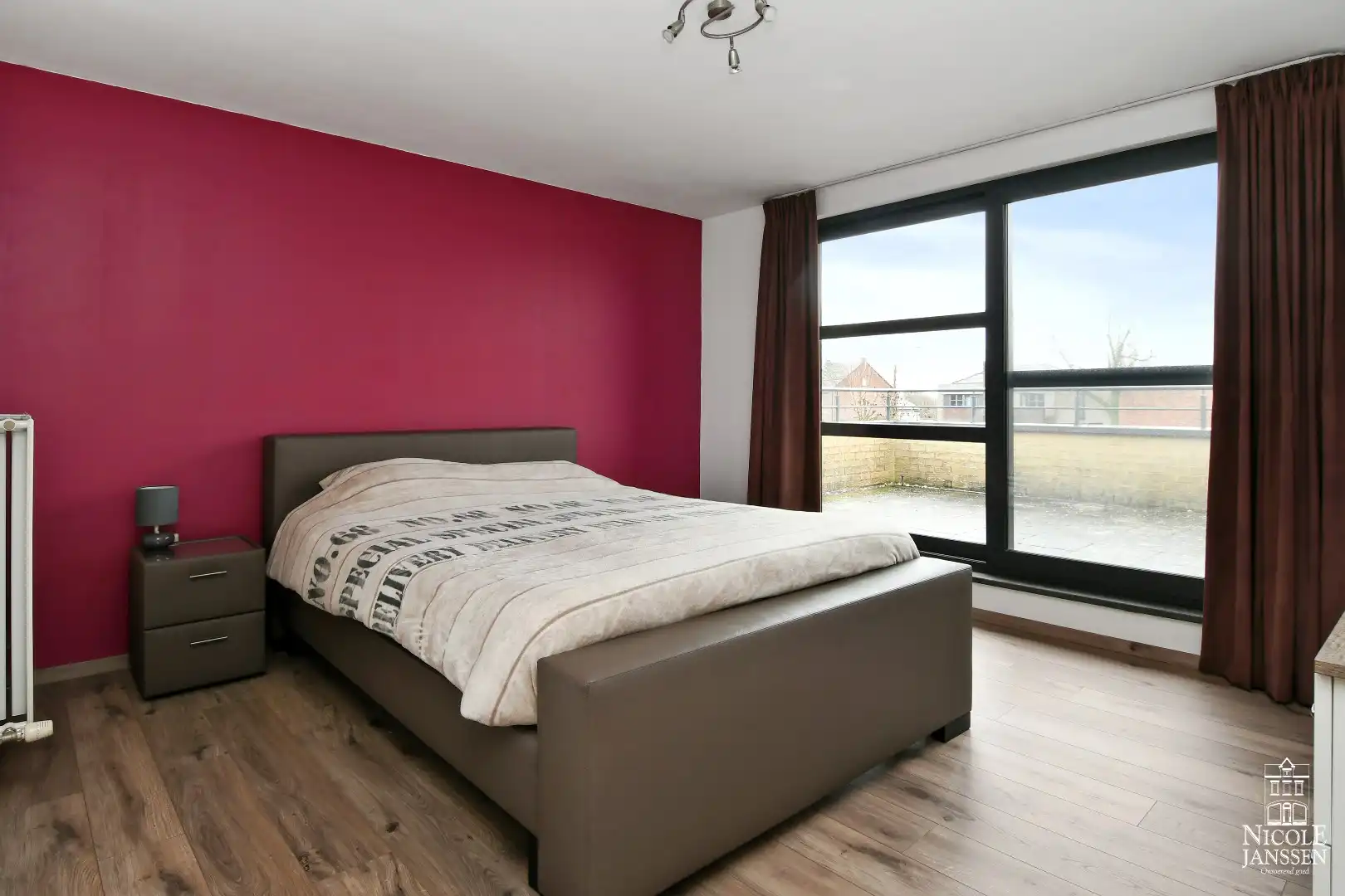 Luchtige en instapklare gezinswoning met 3 slaapkamers foto 14