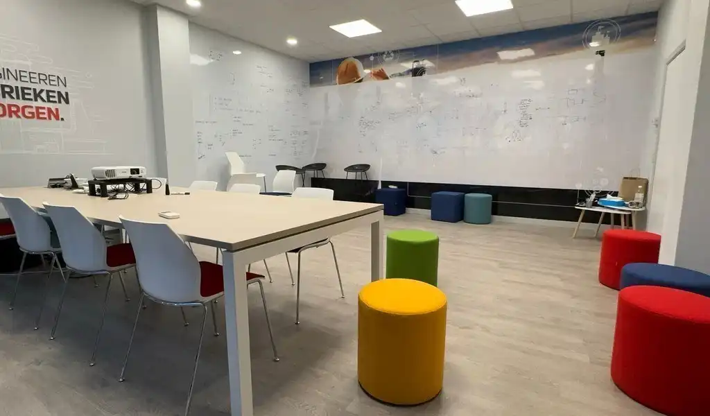 Kantoren te huur aan klaverblad in Gent foto 11