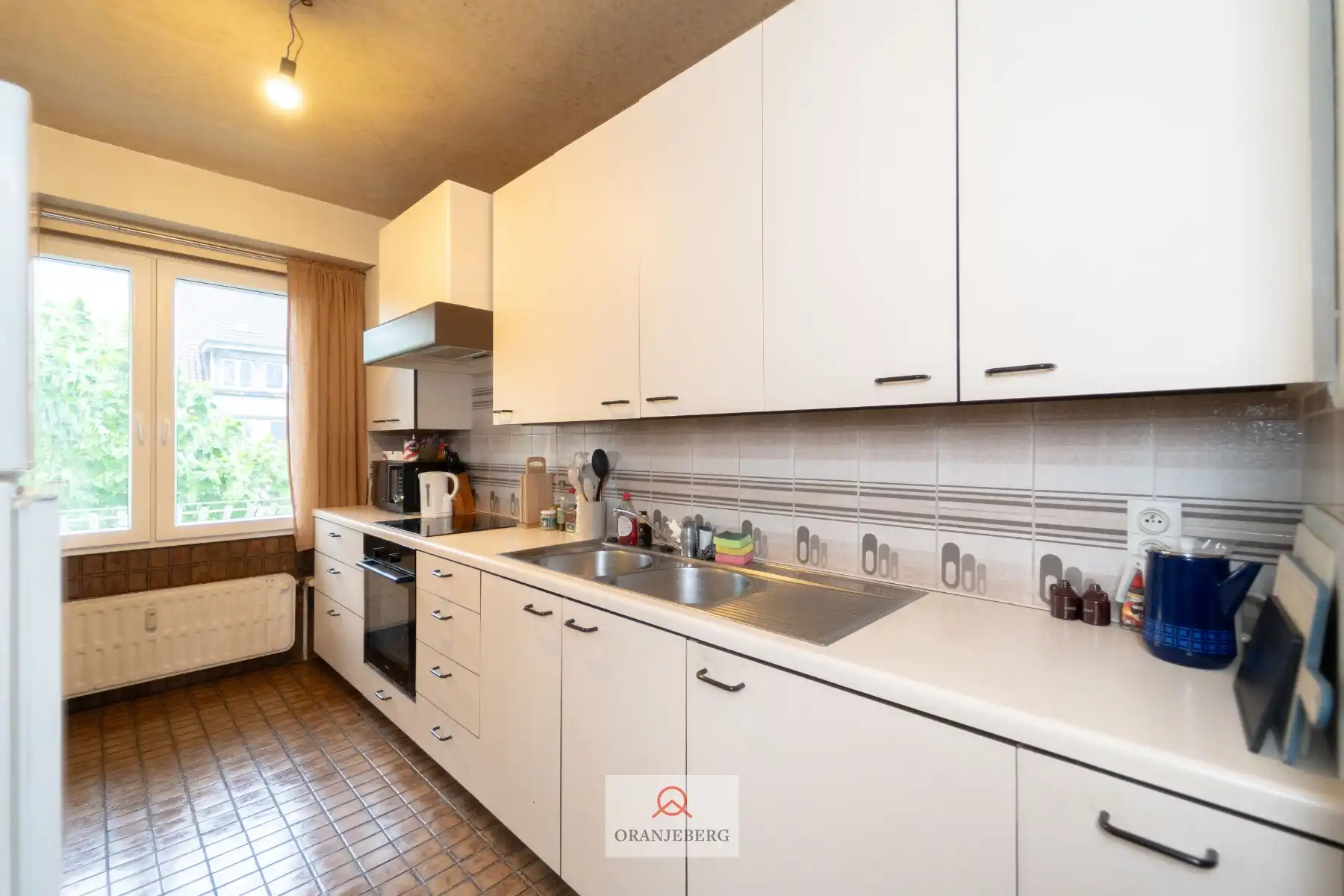 Ruim 3 slpk appartement vlakbij Station Gent-Sint-pieters. foto 4