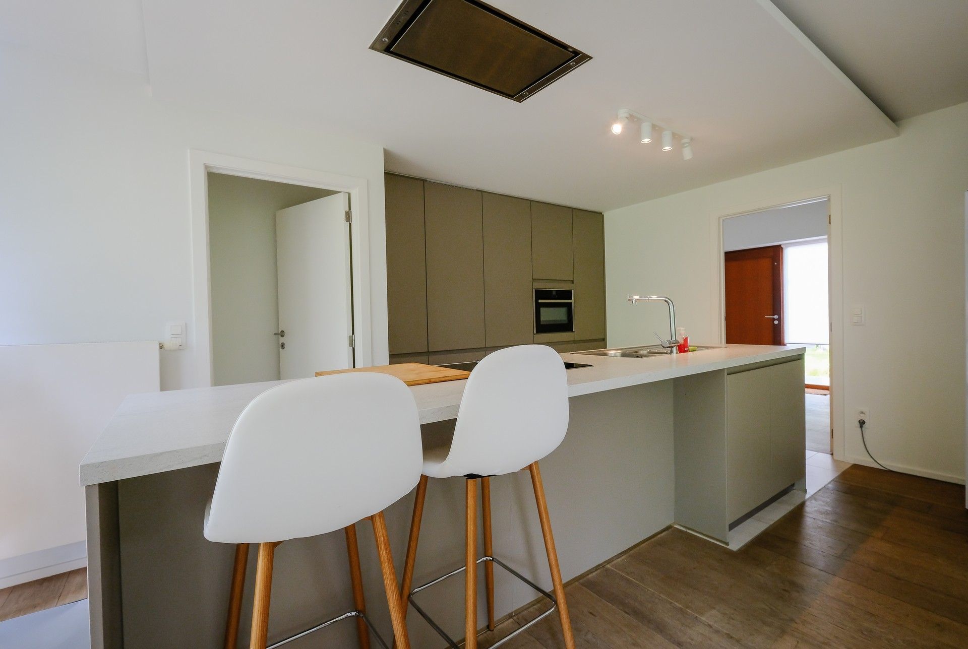 Prachtige moderne villa met  3 slpk op topligging in hasselt foto 5