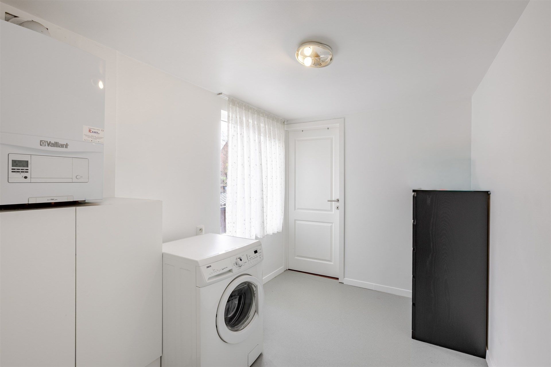 Ruime woning met 4 slks, tuin en garage foto 17