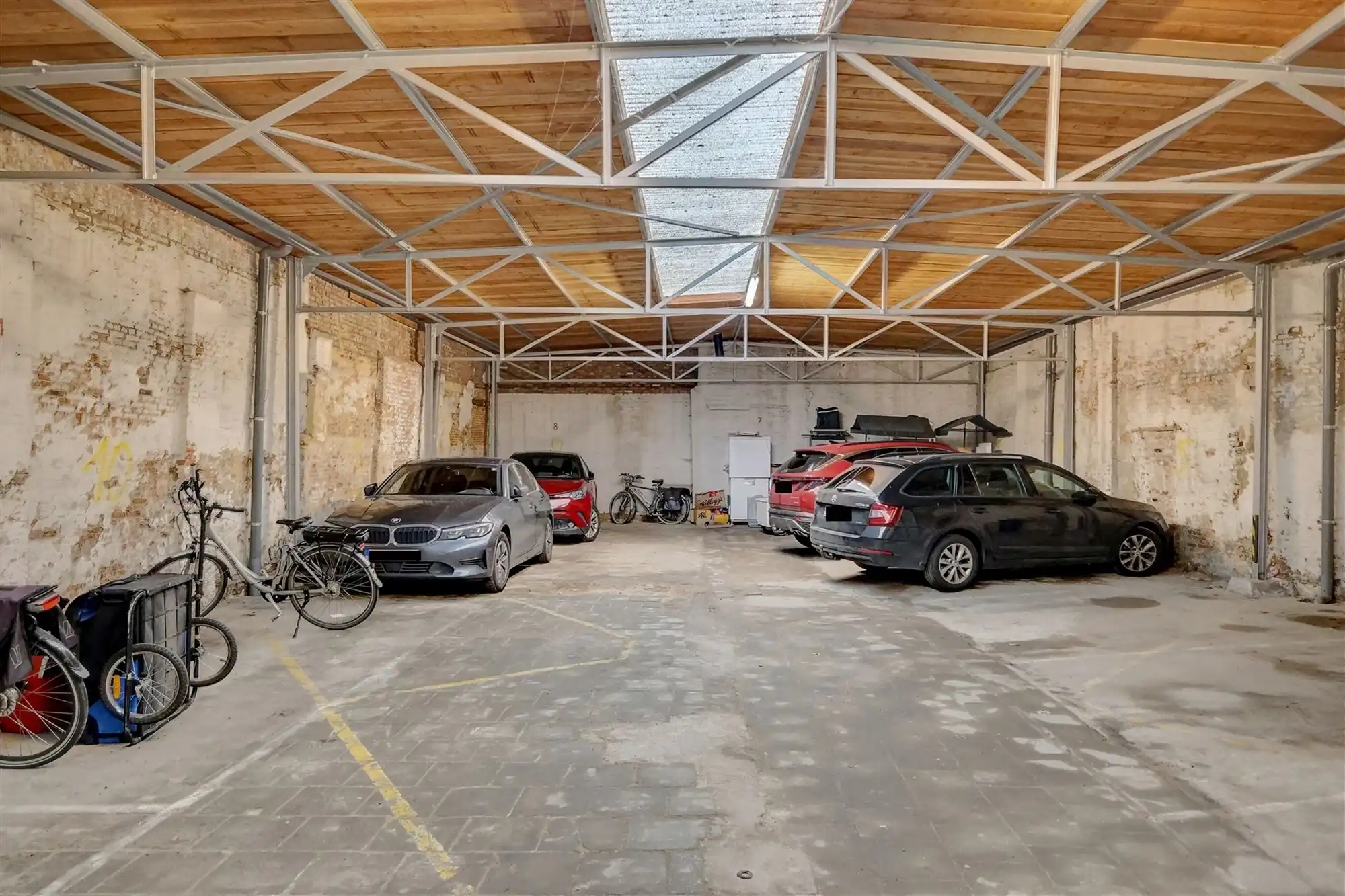 Opbrengsteigendom: 14 staanplaatsen in Mechelen foto 7