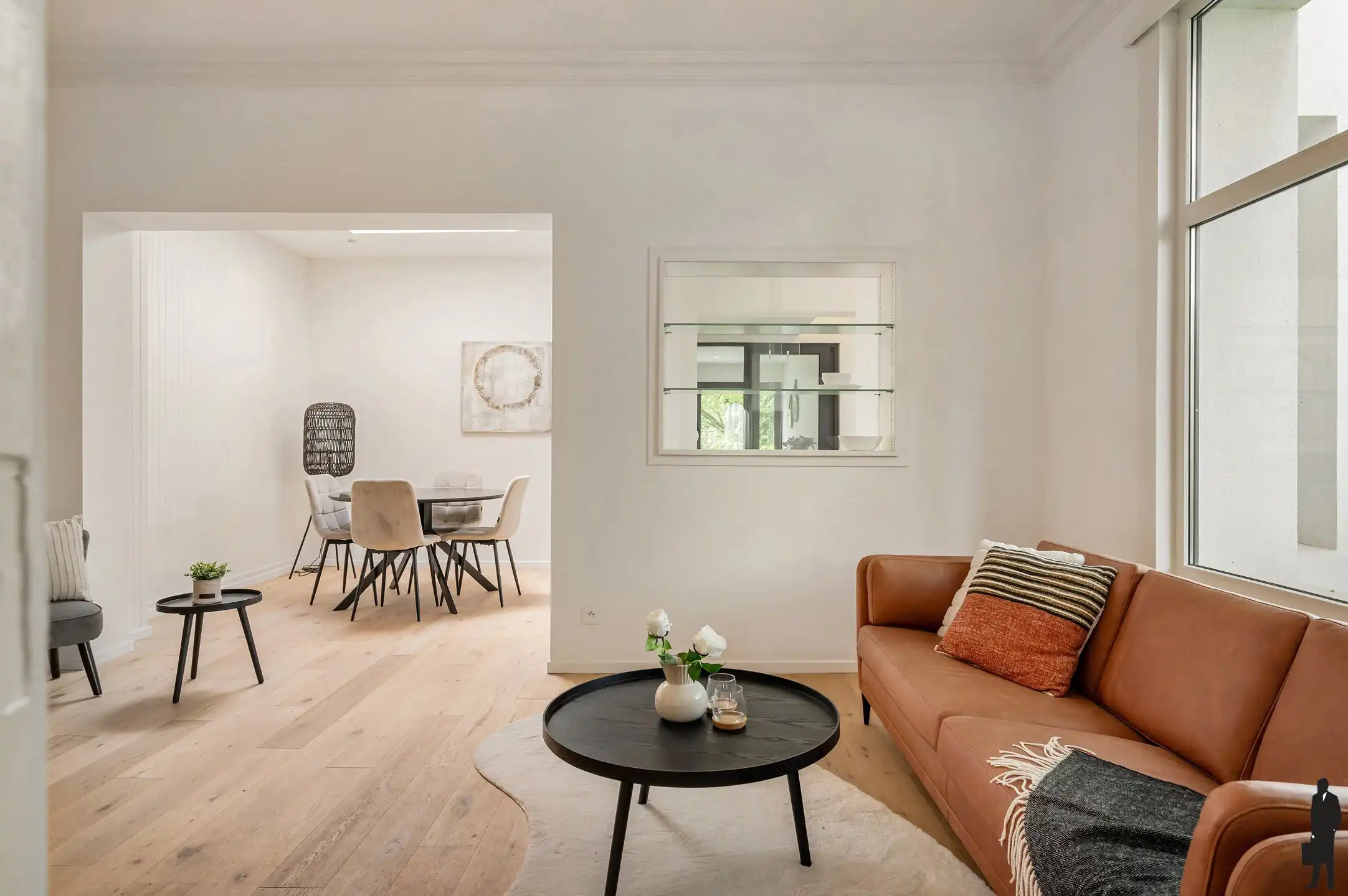 Gerenoveerde woning op ca. 520m2 met 3 slaapkamers en bureau foto 9