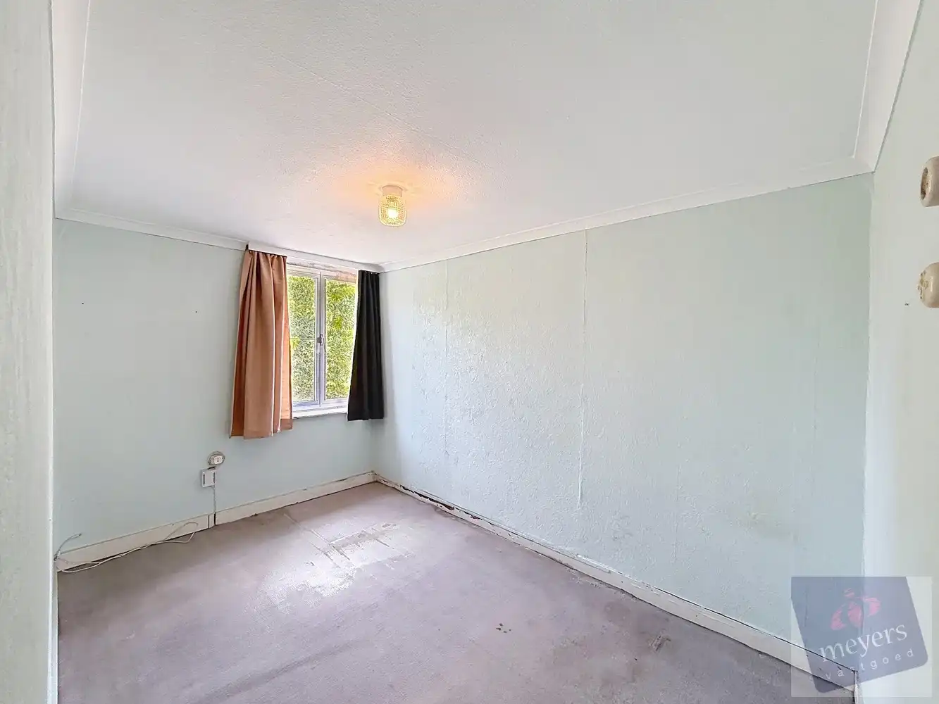 Te renoveren of te slopen woning met bouwgrond van 7a90ca in Hasselt foto 19
