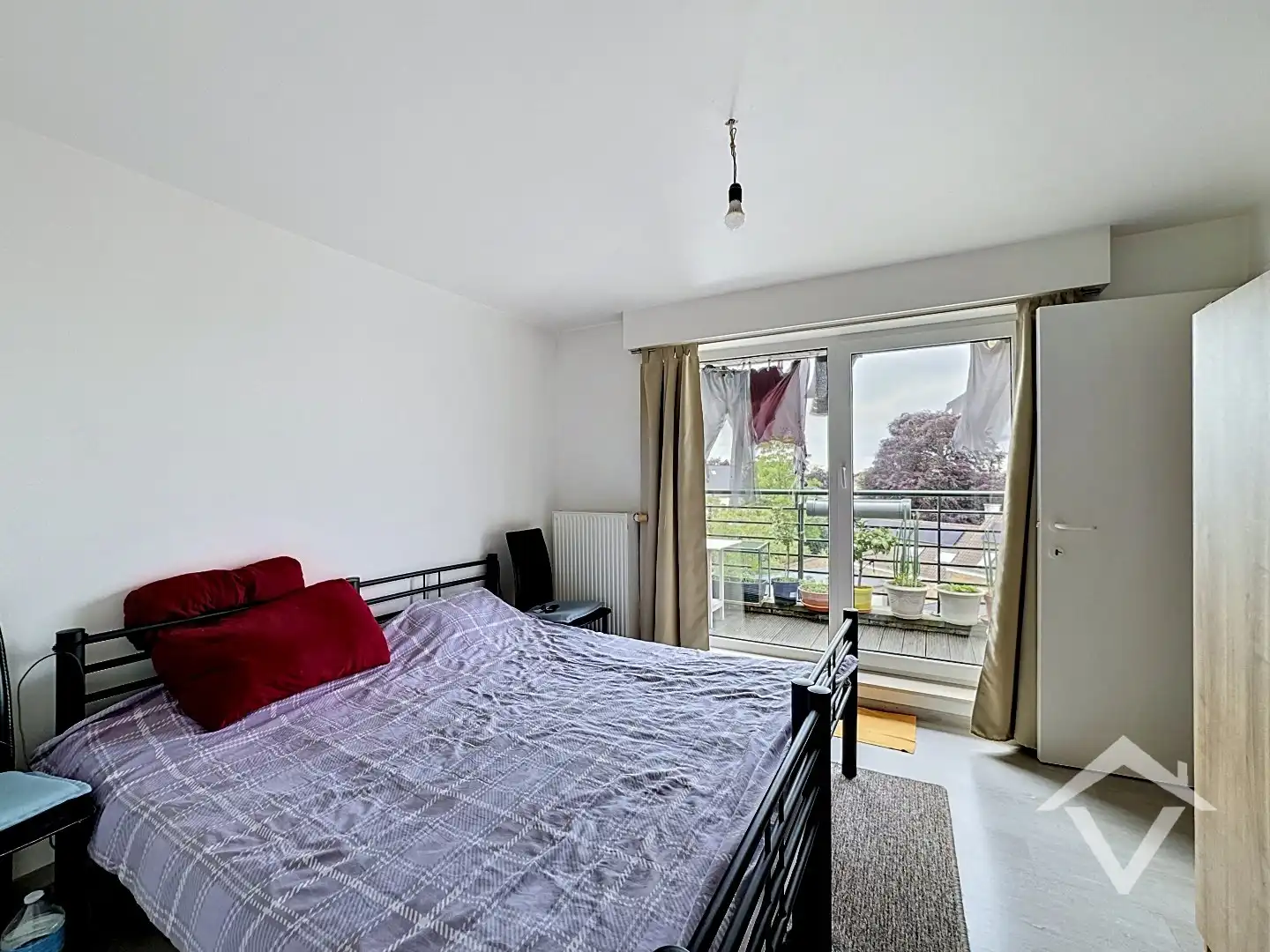 Instapklaar appartement met 4 slaapkamers en 2 badkamers in centrum Gistel foto 14