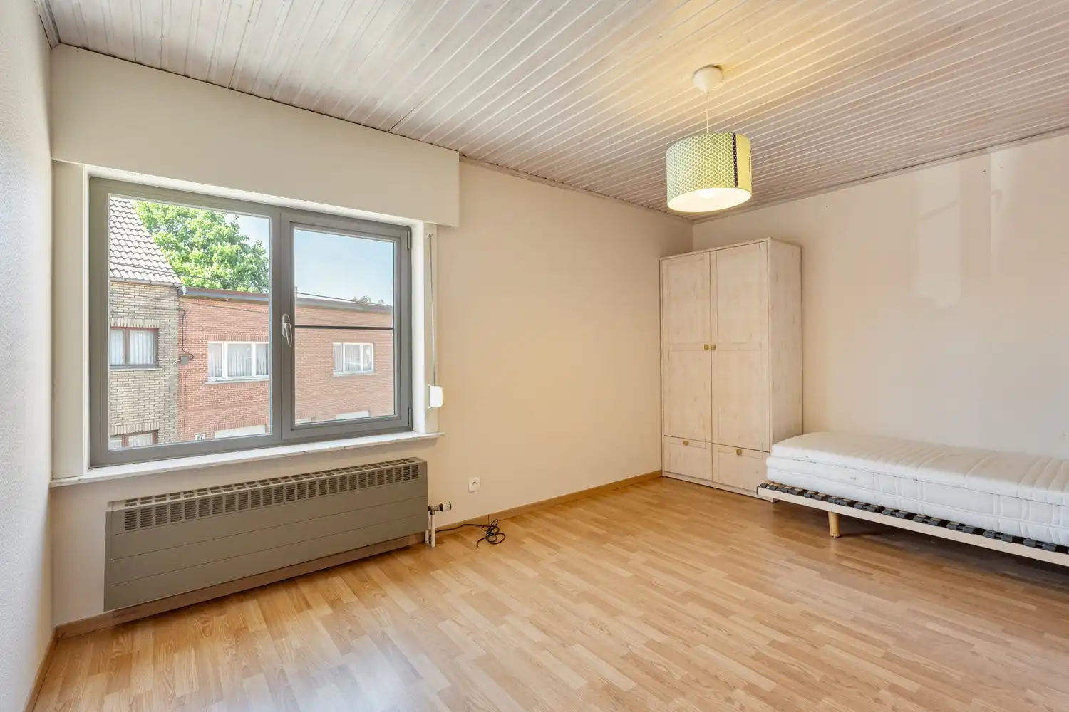 Commercieel pand met ruime handelsruimte, loods én drie-slaapkamer appartement van 160 m² in Wezemaal ! foto 30