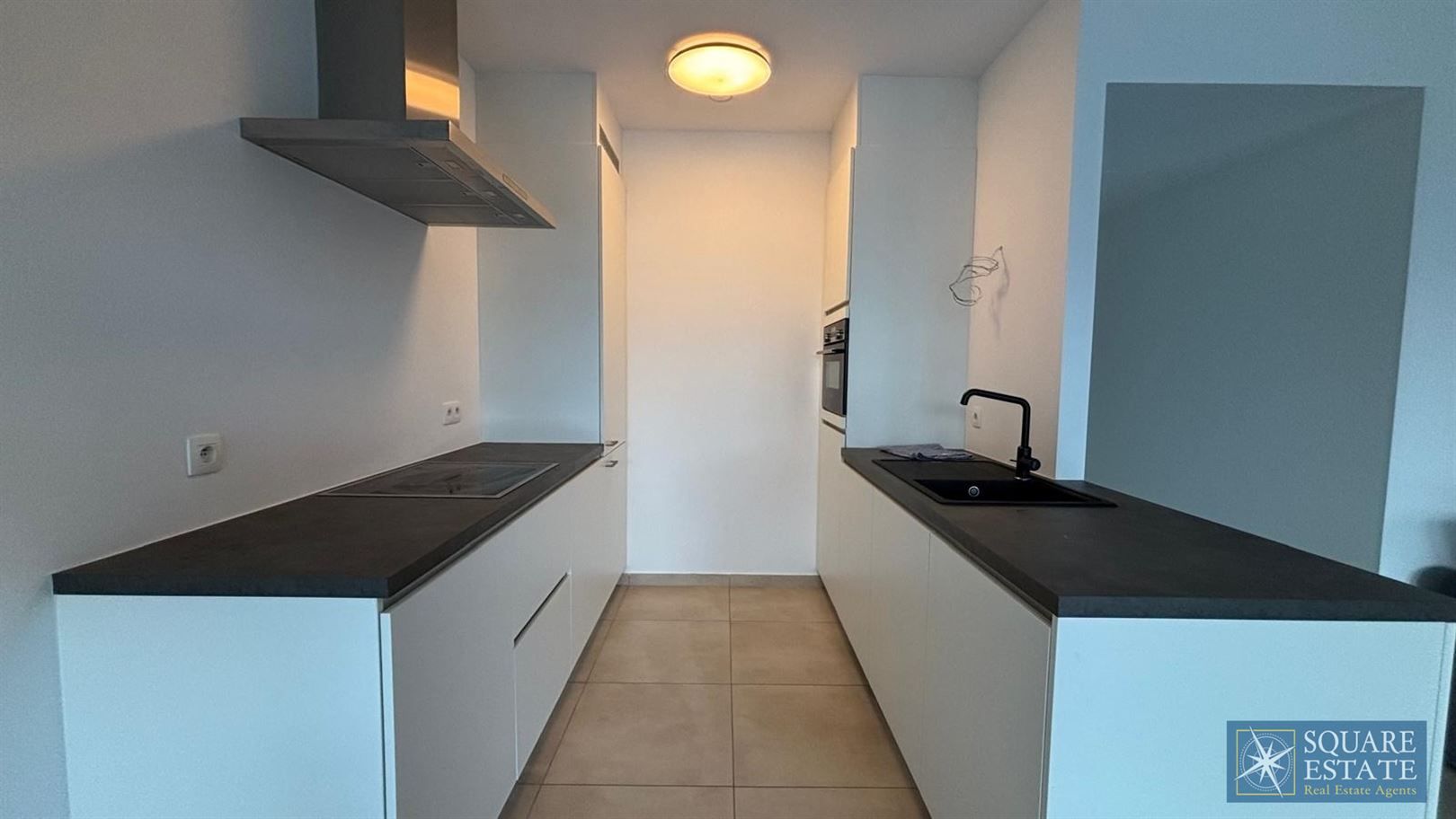 Recent appartement met 2 slaapkamers foto 4