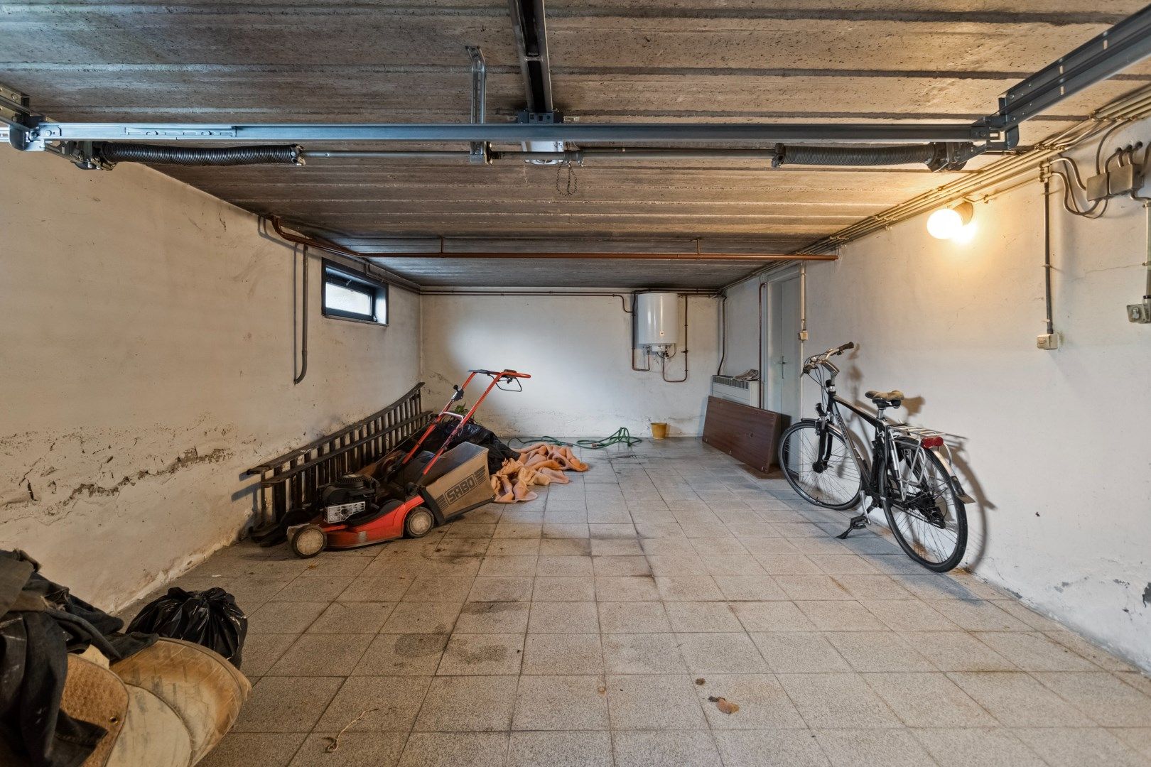 Gelijkvloerse onderkelderde woning met 3 slaapkamers, rustig gelegen in Bergom-Herselt! foto 14